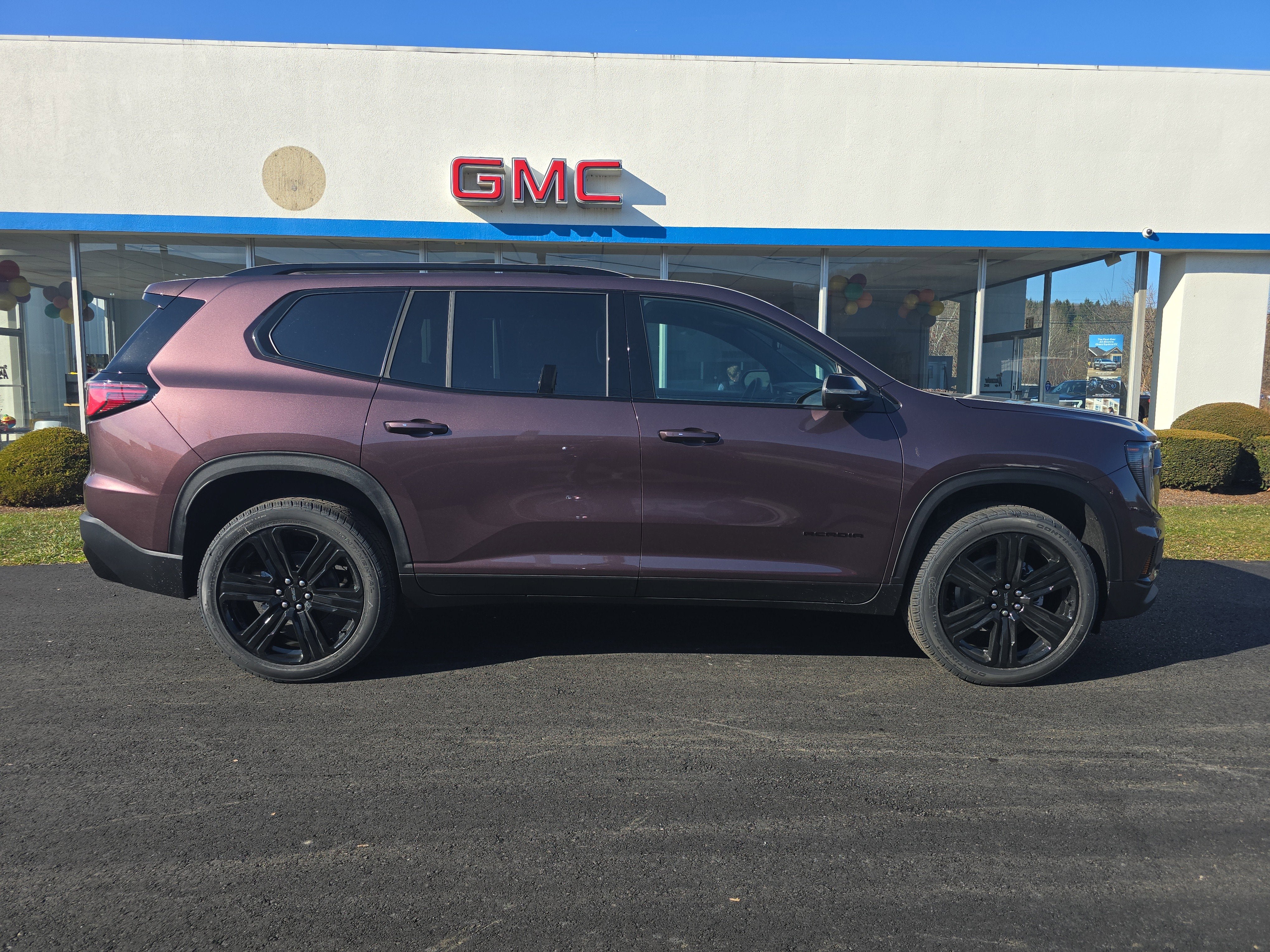 2026 GMC Acadia Elevation