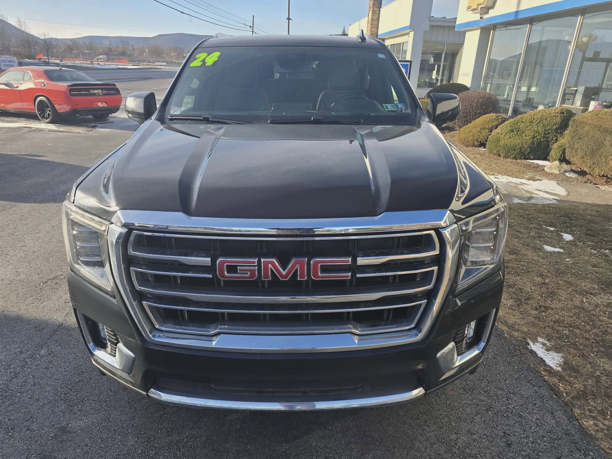 2024 GMC Yukon SLT