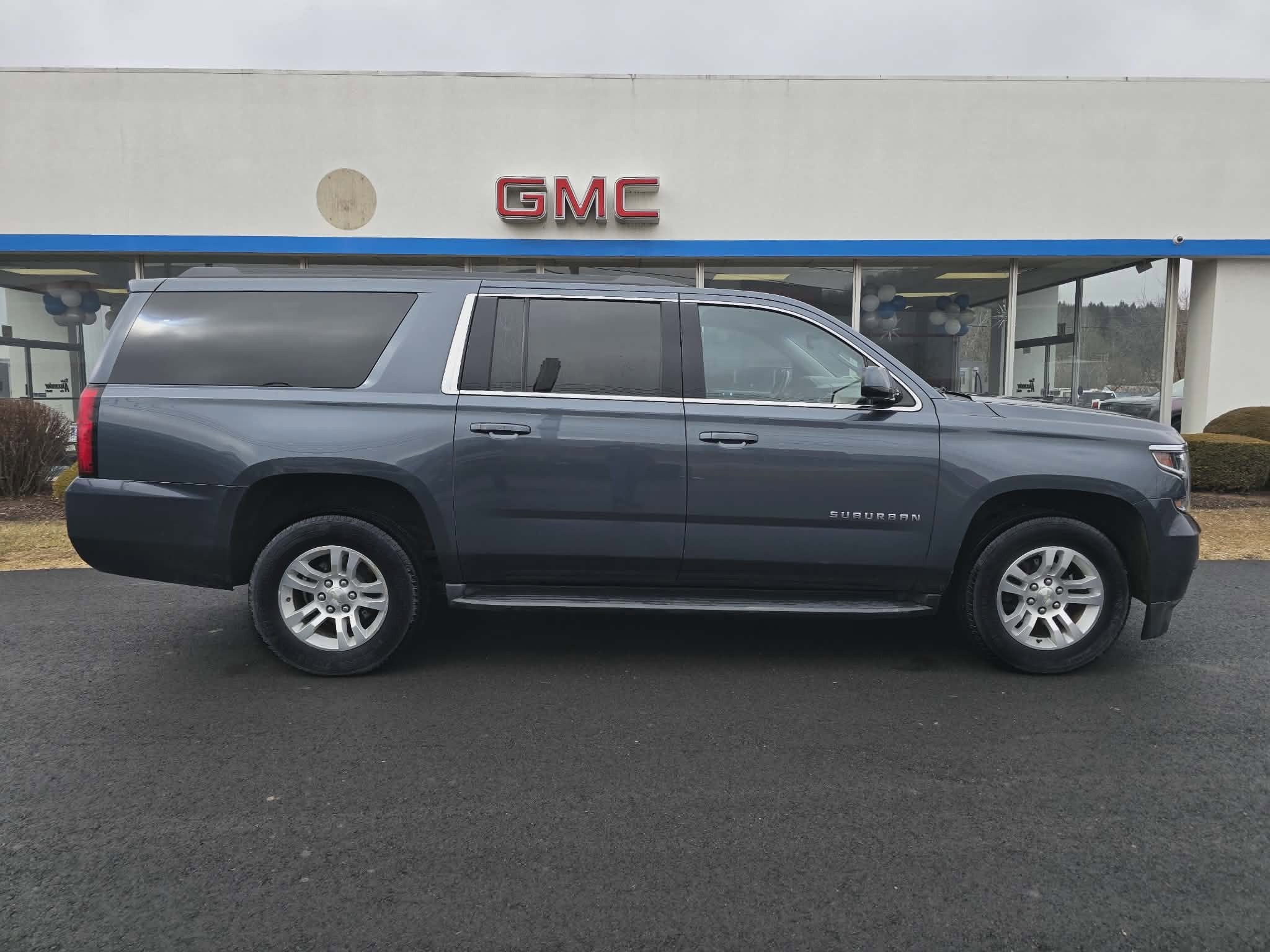 2020 Chevrolet Suburban LS