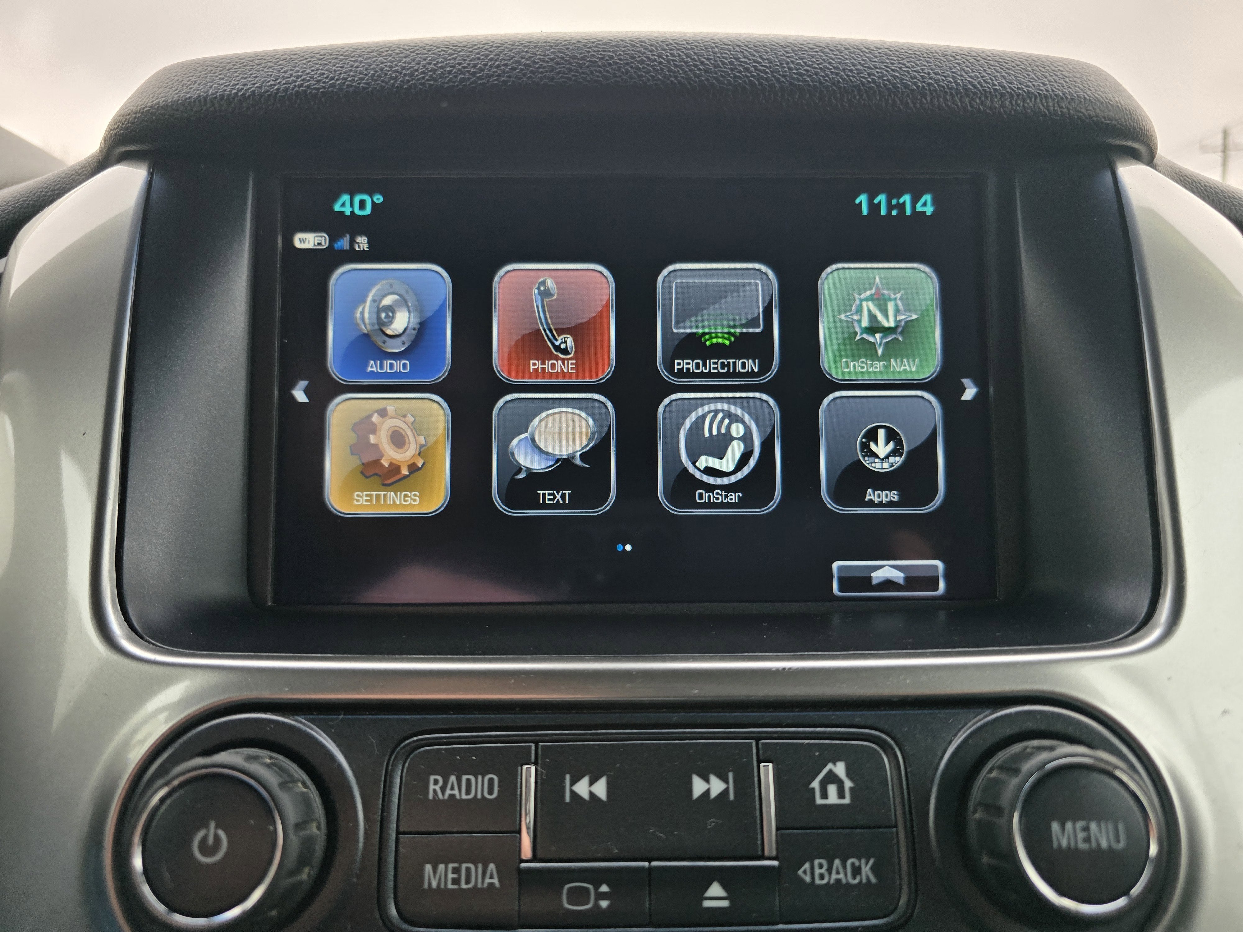 2020 Chevrolet Suburban LS