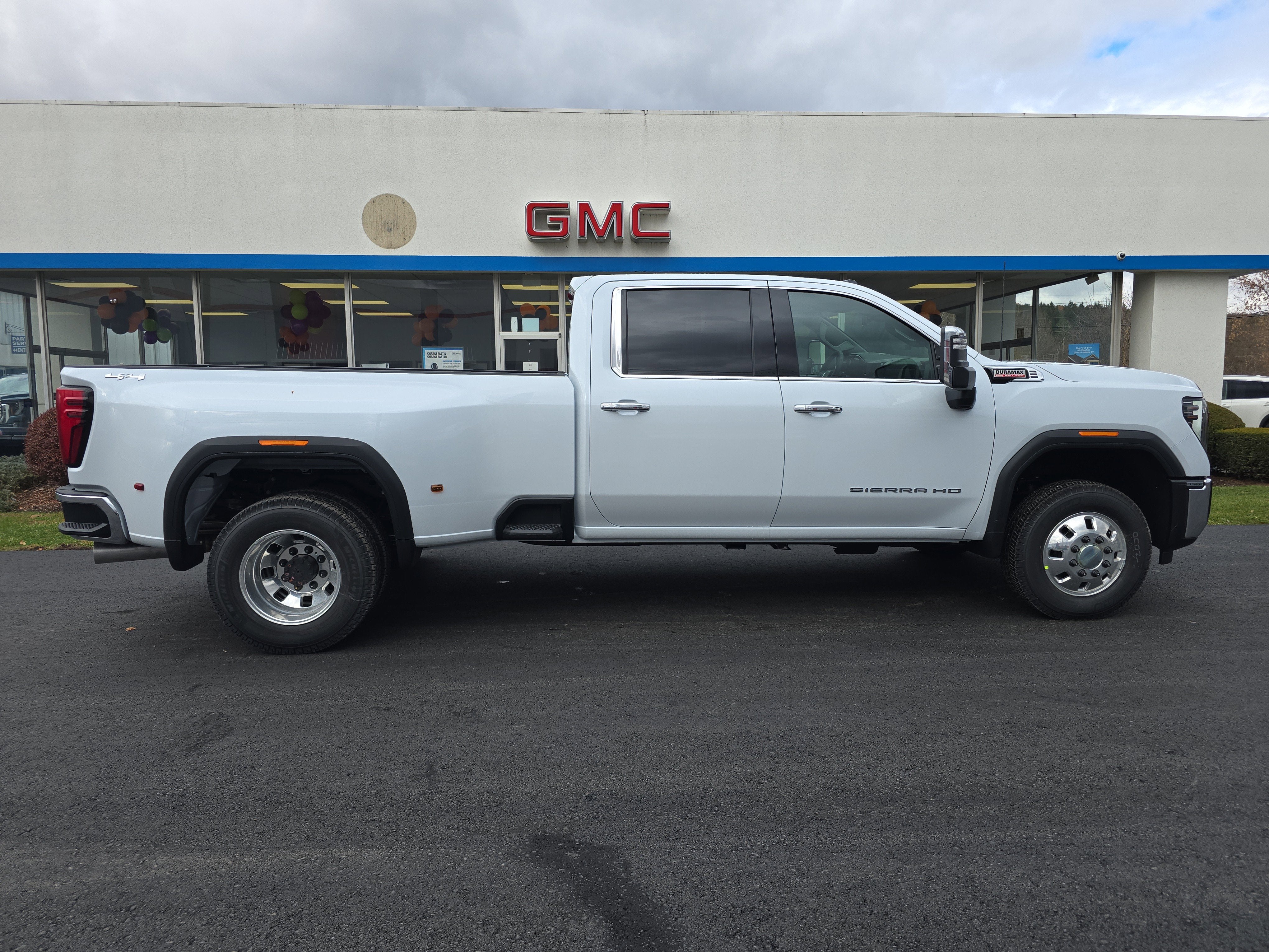 2026 GMC Sierra 3500 HD SLT