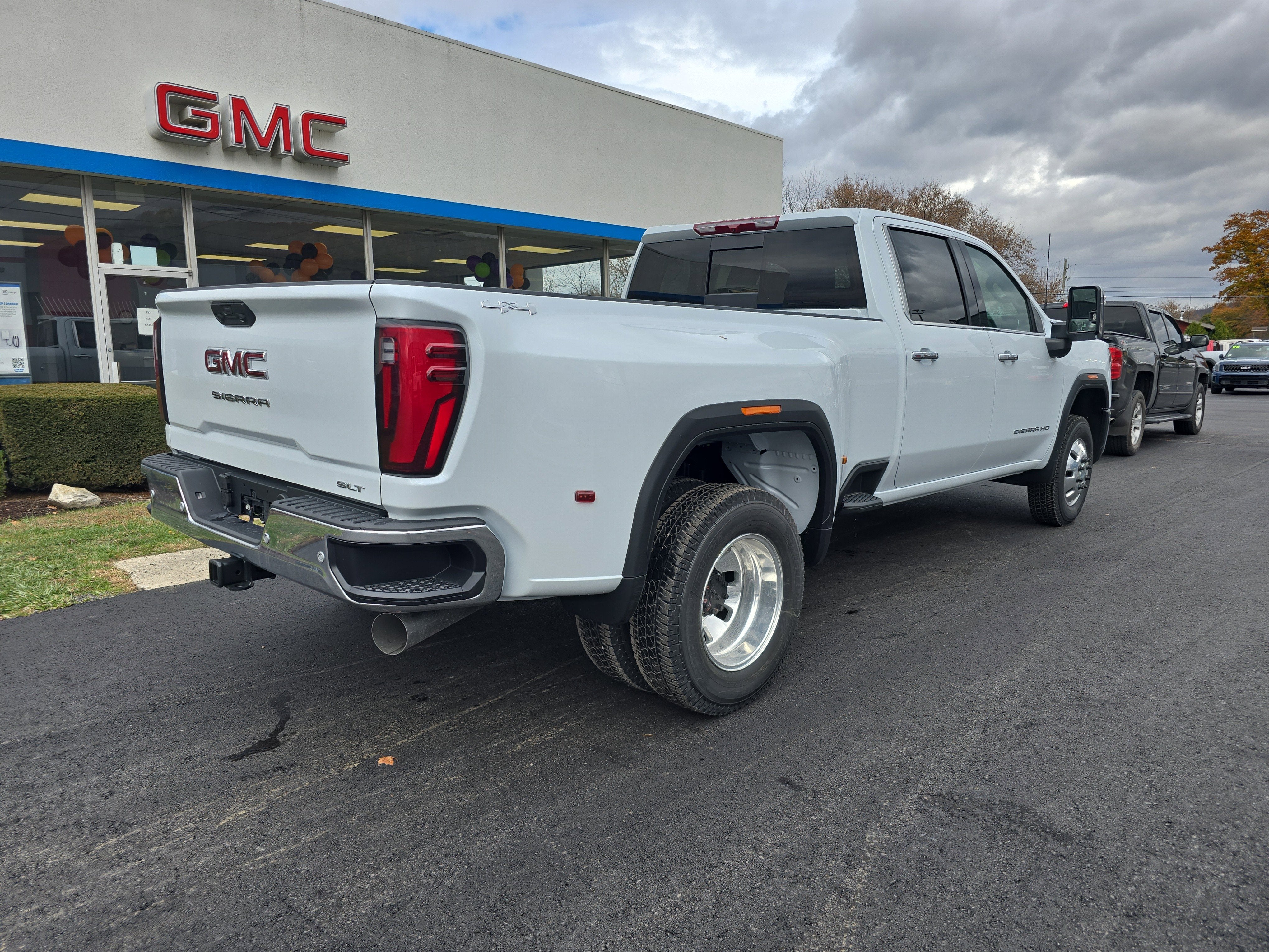 2026 GMC Sierra 3500 HD SLT