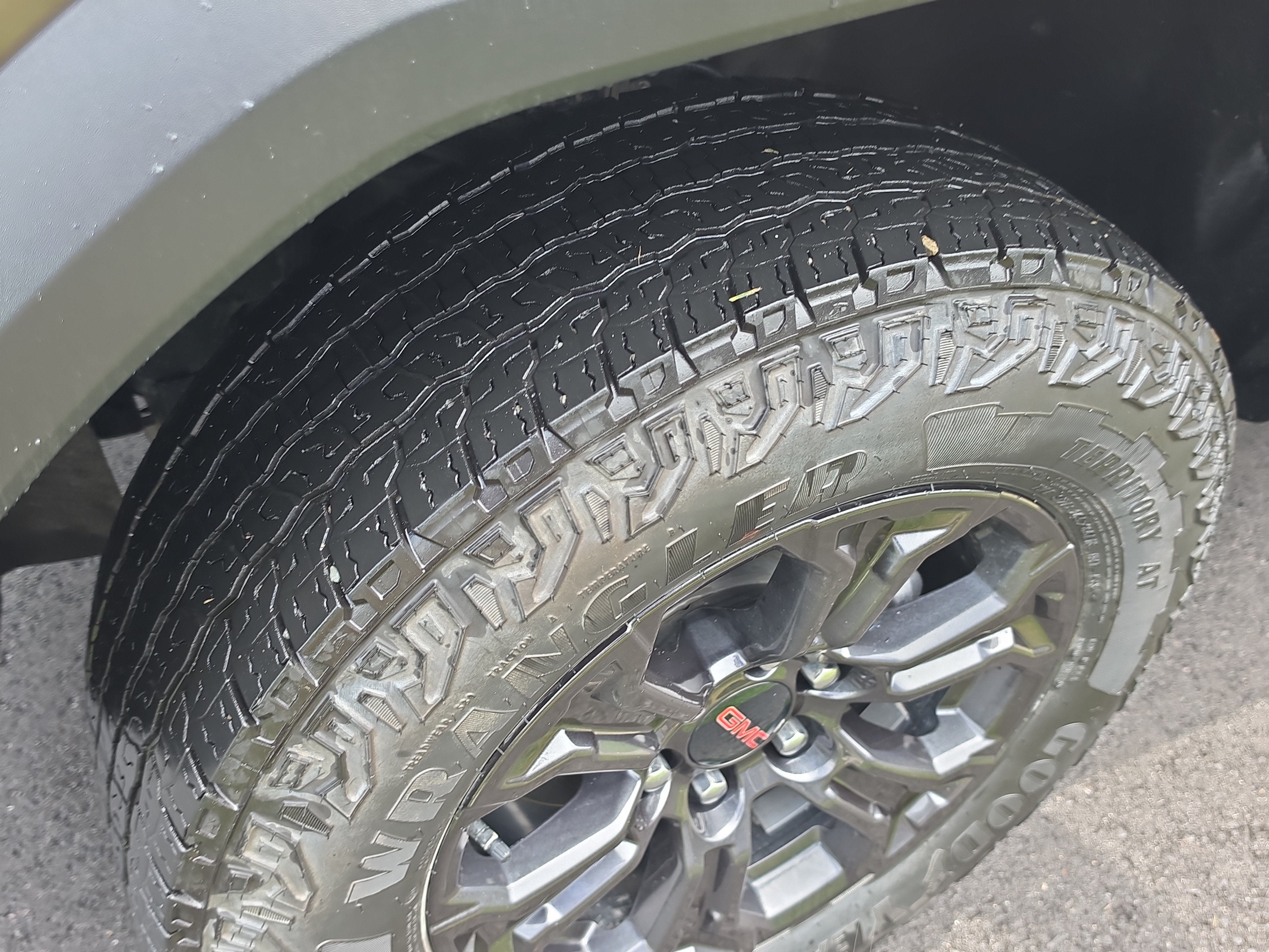 2024 GMC Canyon Elevation