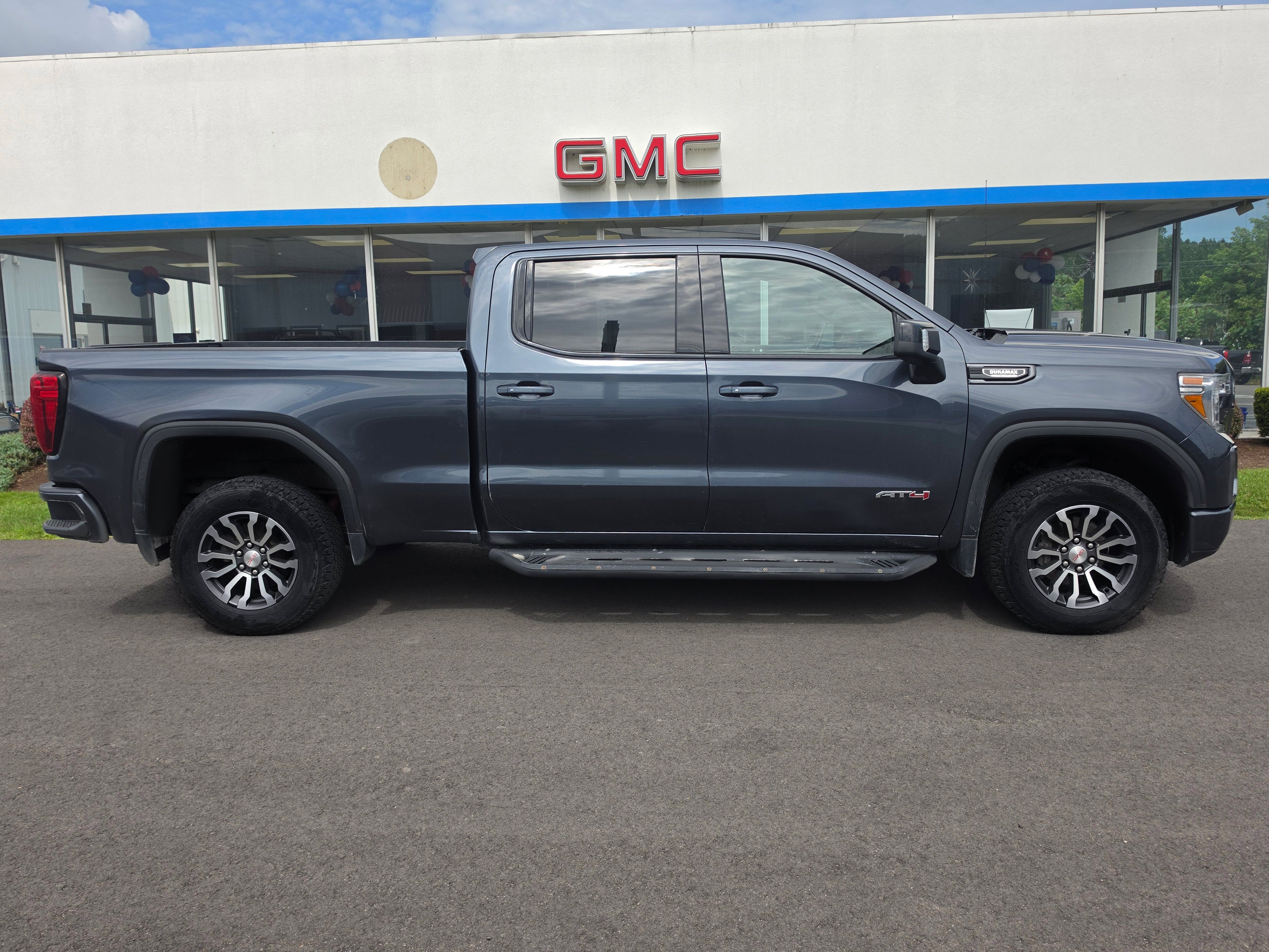 2021 GMC Sierra 1500 AT4