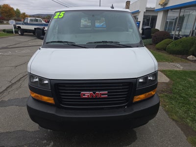 2025 GMC Savana Cargo 3500 Work Van