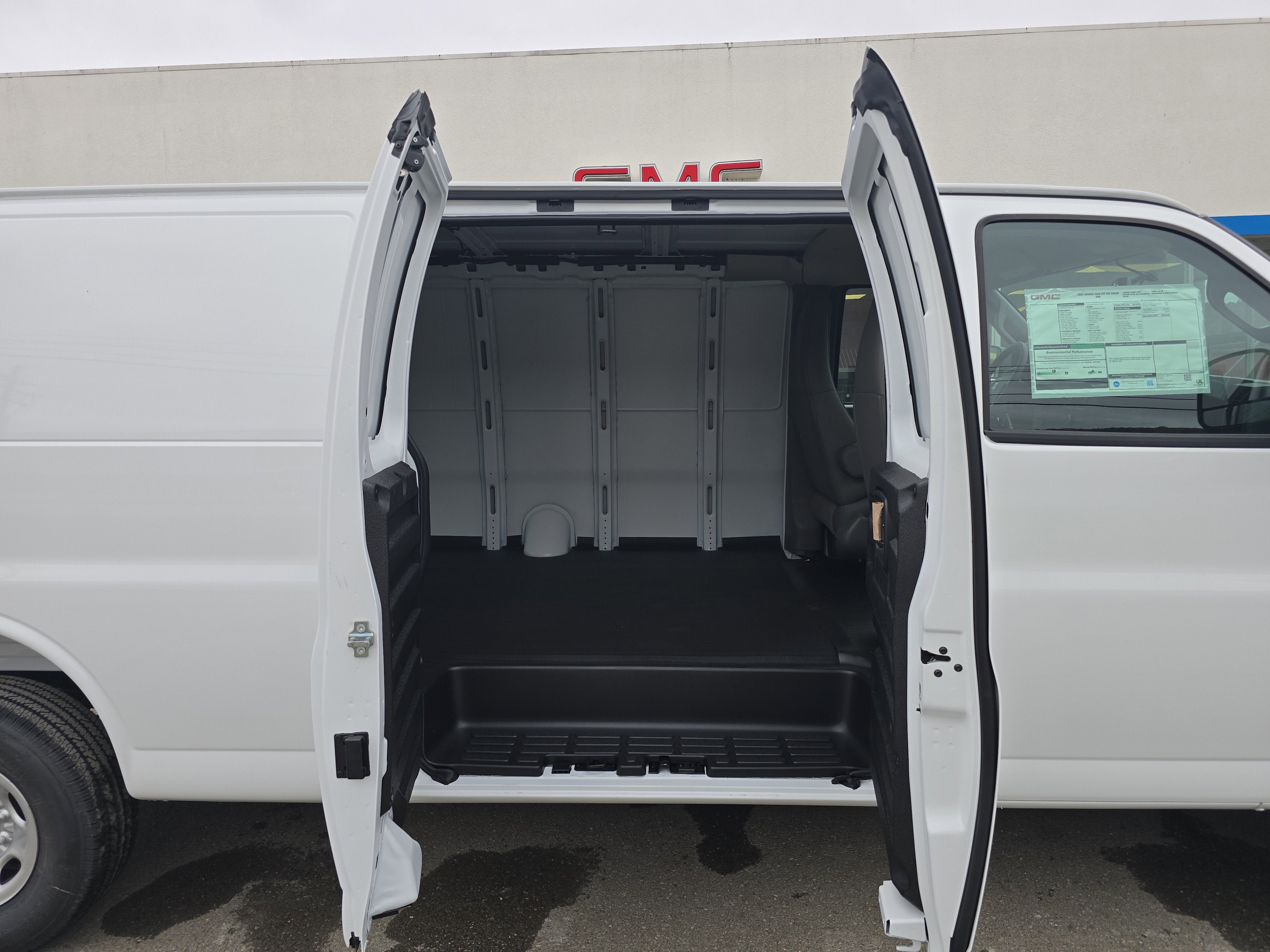 2025 GMC Savana Cargo 3500 Work Van