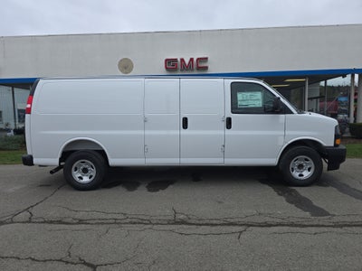 2025 GMC Savana Cargo 3500 Work Van