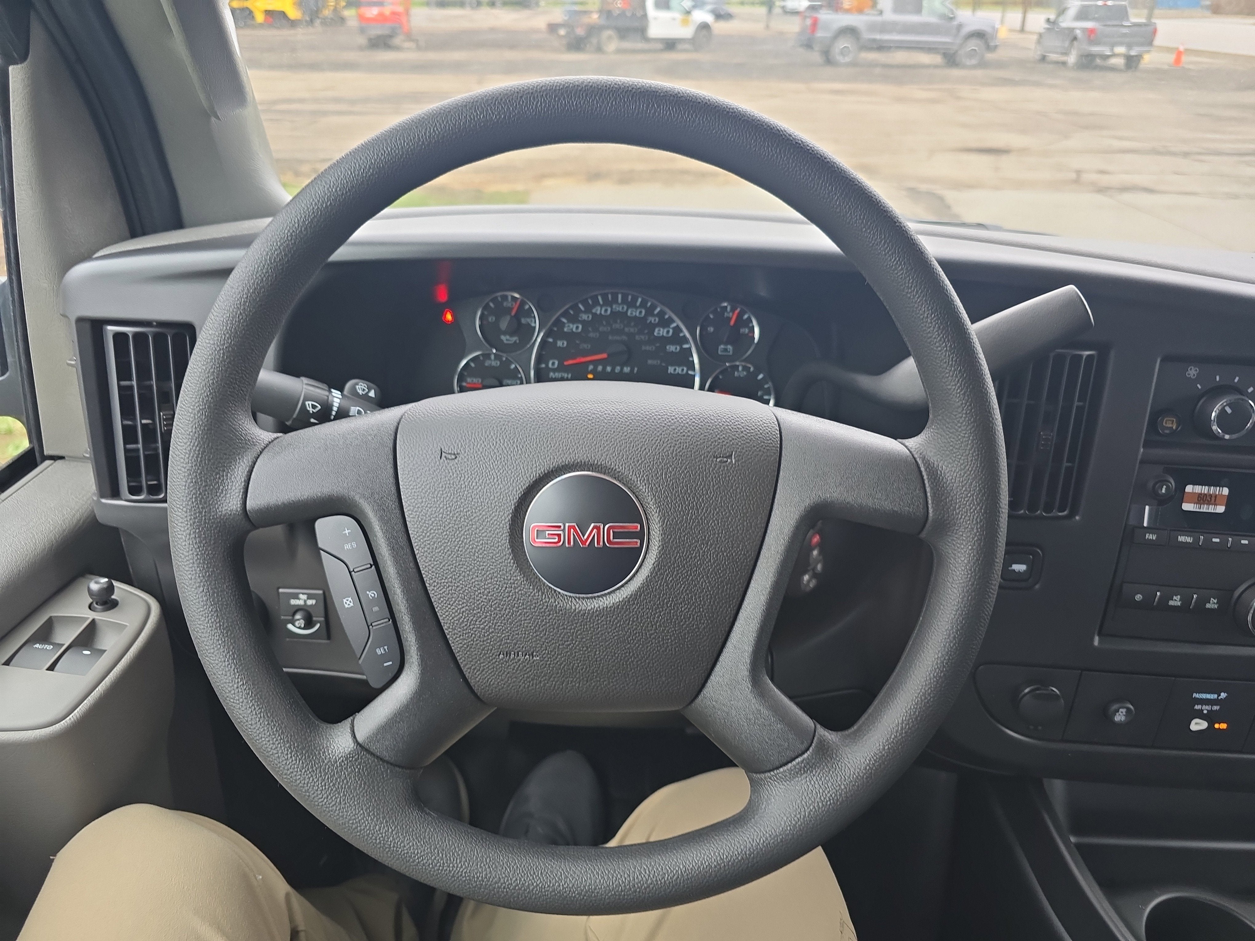 2025 GMC Savana Cargo 3500 Work Van