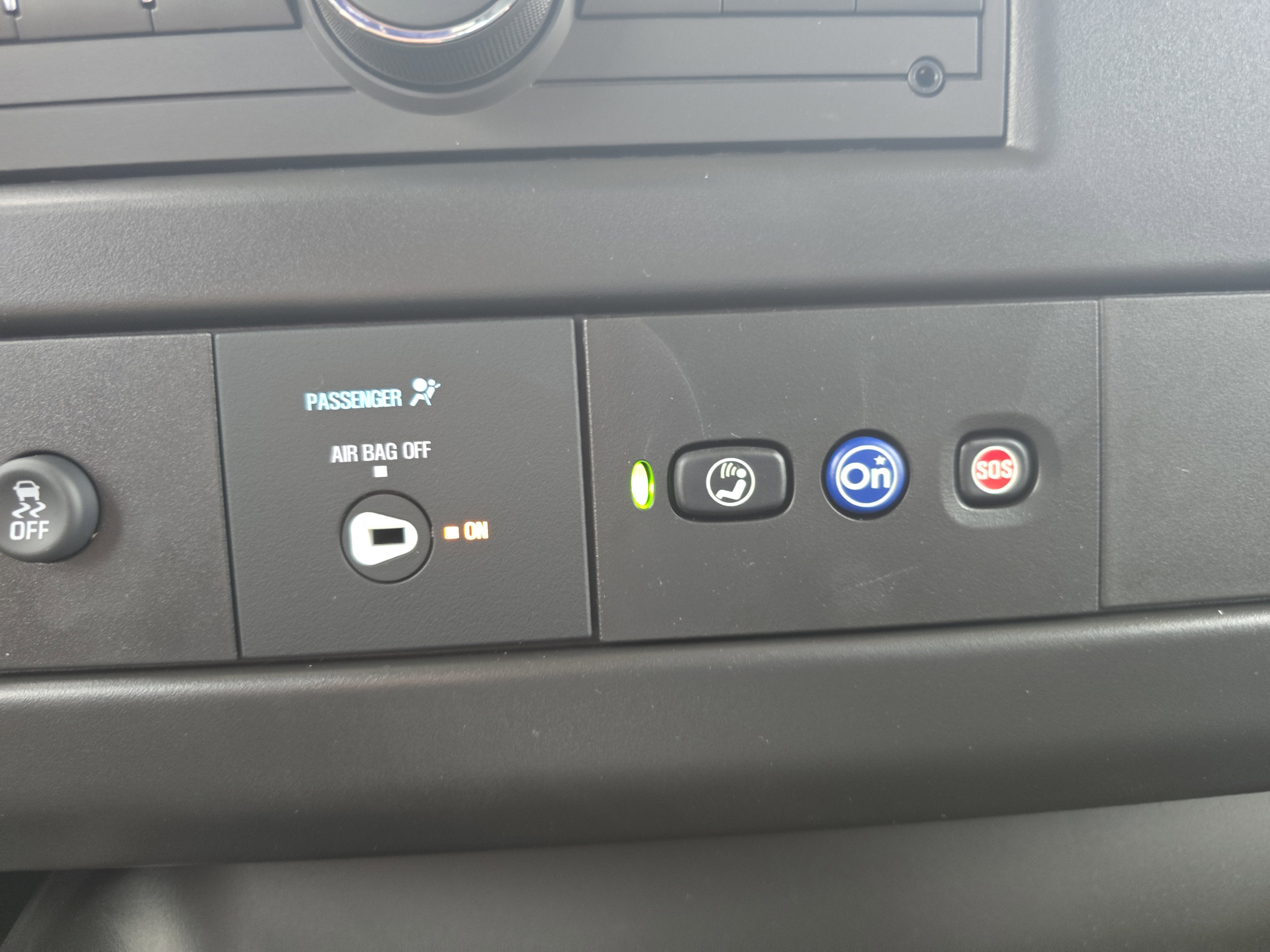 2025 GMC Savana Cargo 3500 Work Van