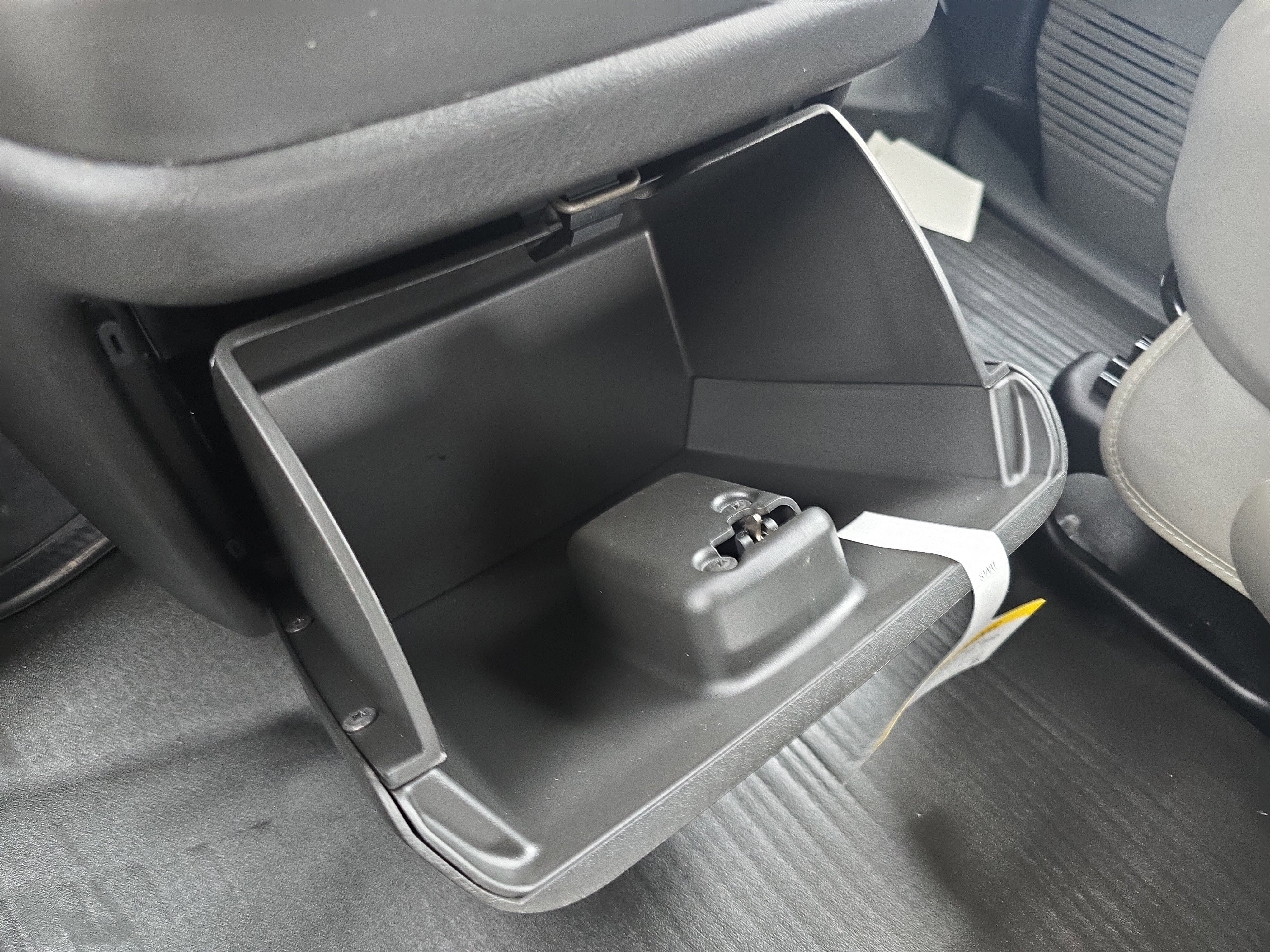 2025 GMC Savana Cargo 3500 Work Van