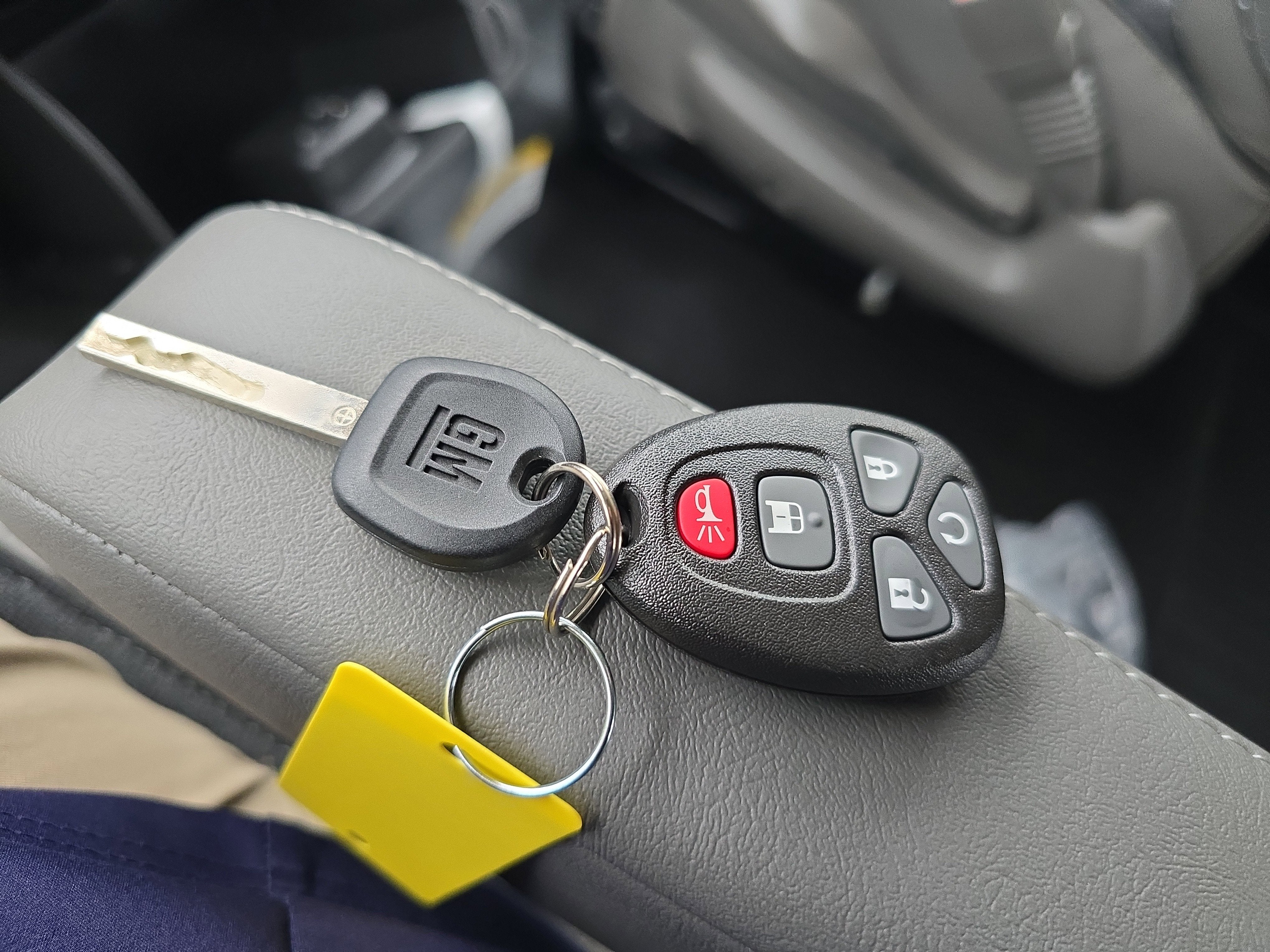 2025 GMC Savana Cargo 3500 Work Van