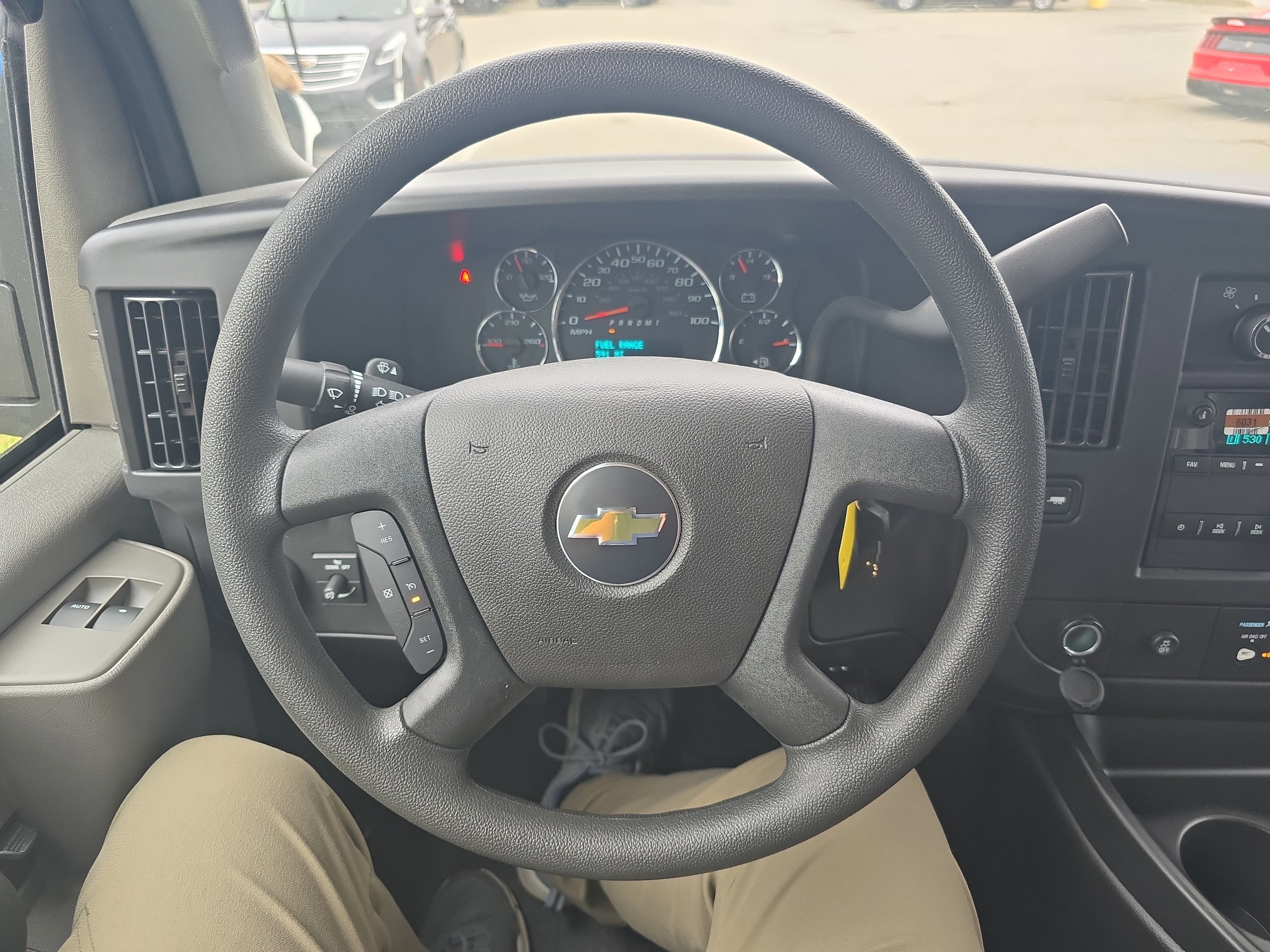 2025 Chevrolet Express Cutaway 4500 2WT