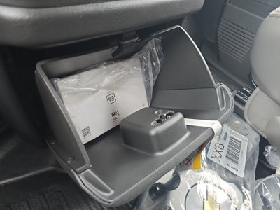 2025 Chevrolet Express Cutaway 4500 2WT