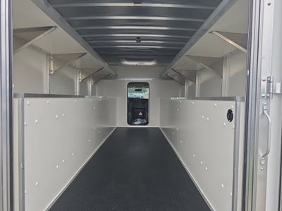 2025 Chevrolet Express Cutaway 4500 2WT