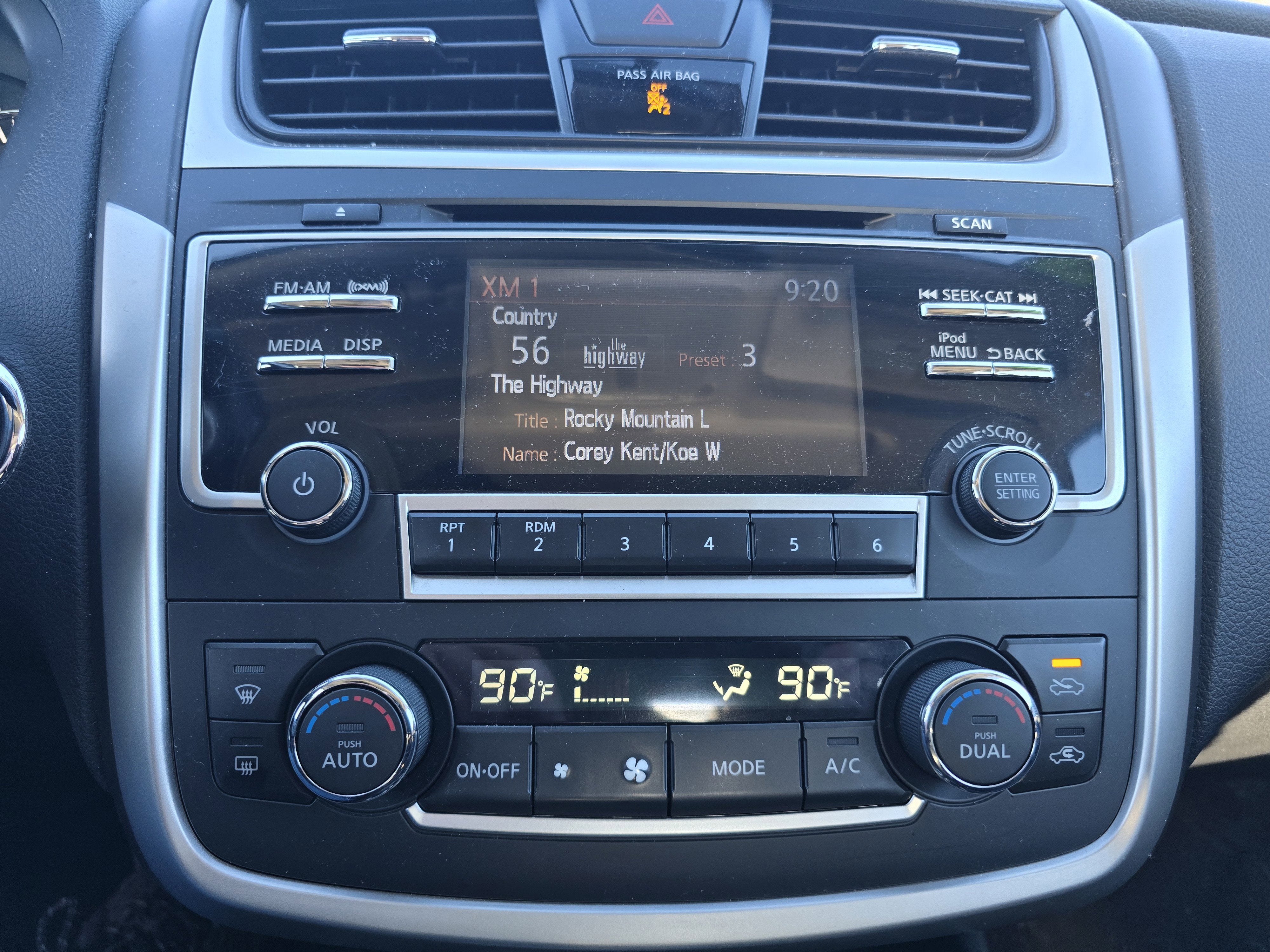 2017 Nissan Altima 2.5 SV