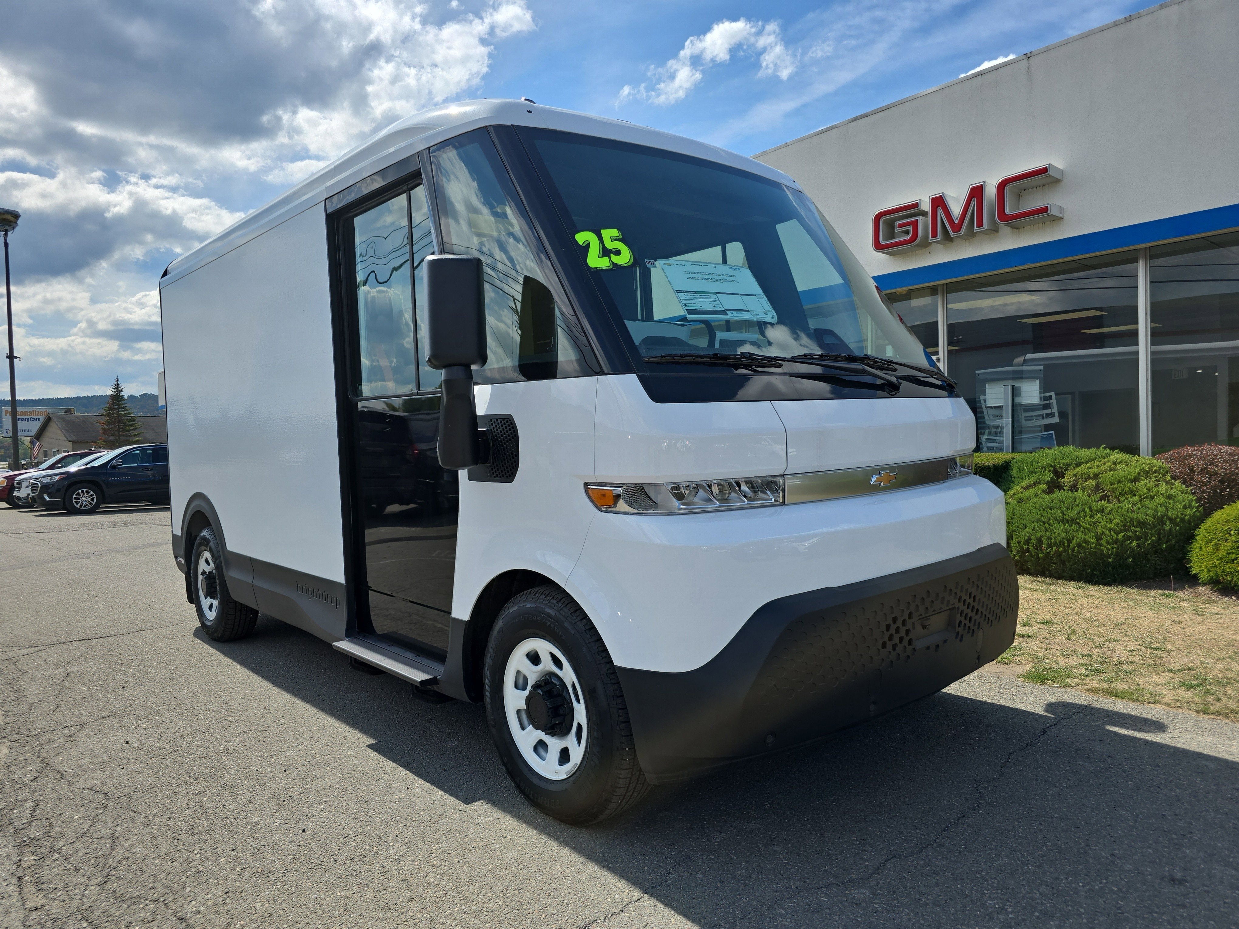 2025 Chevrolet BrightDrop 400 AWD 400