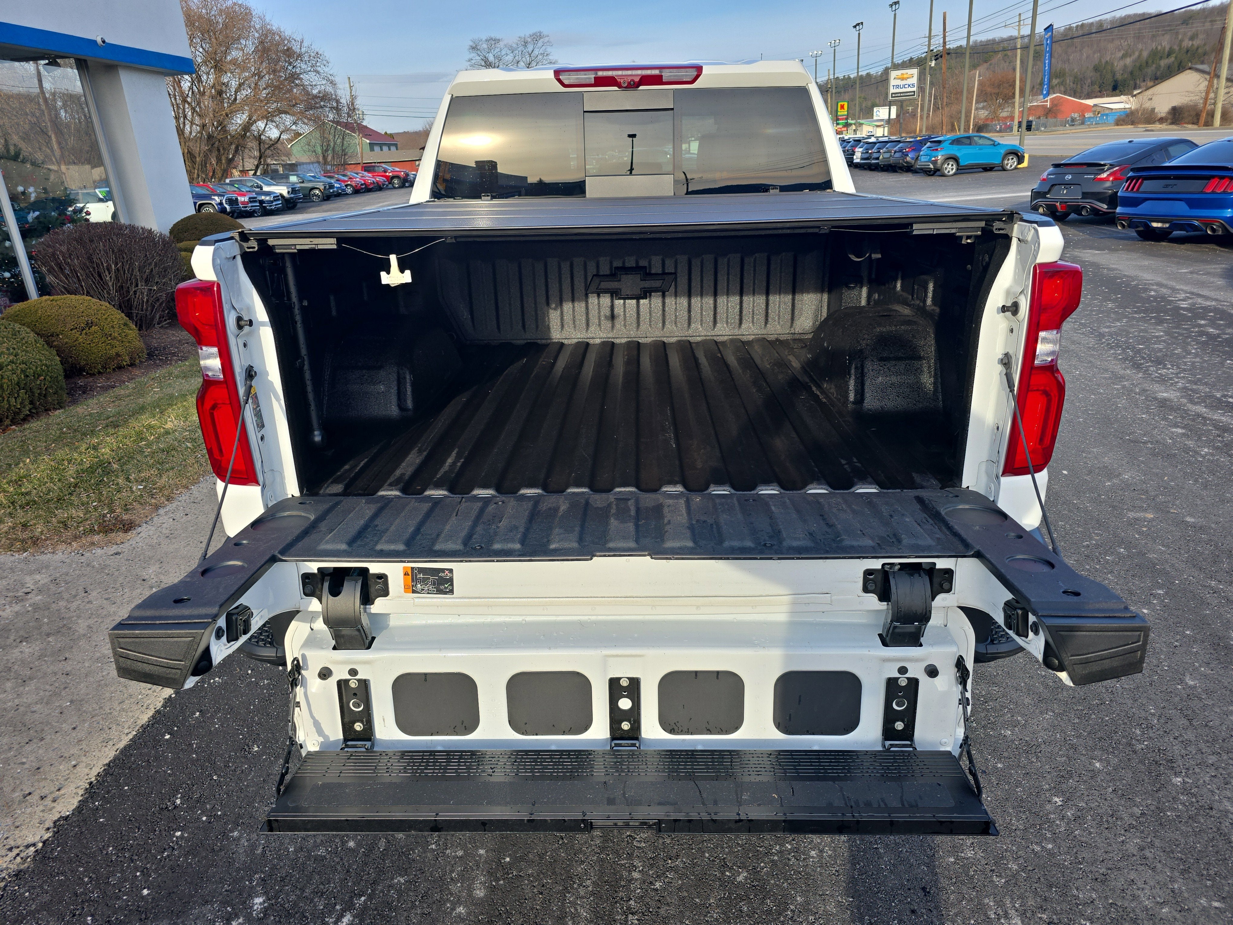 2025 Chevrolet Silverado 1500 ZR2