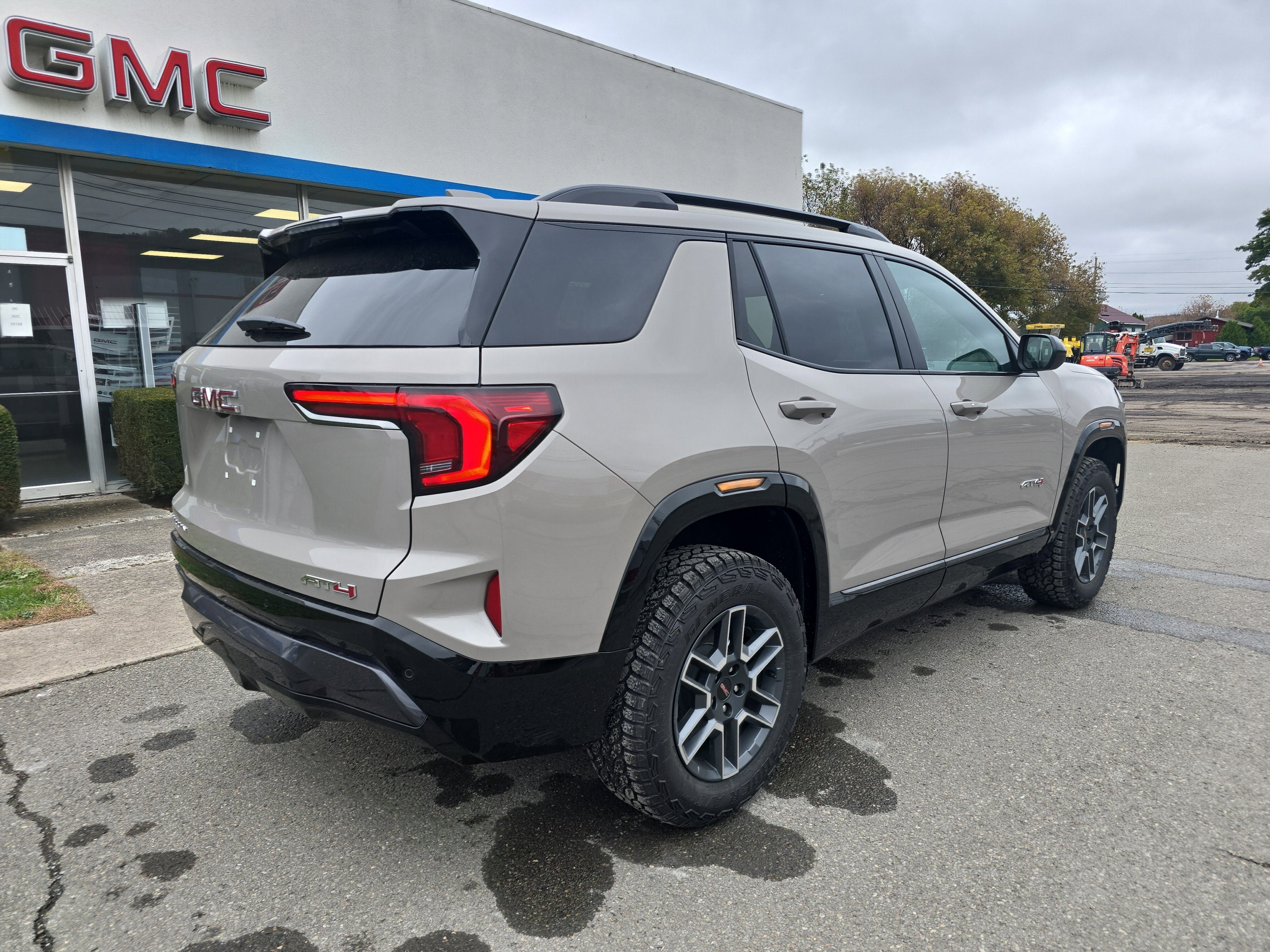 2026 GMC Terrain AT4