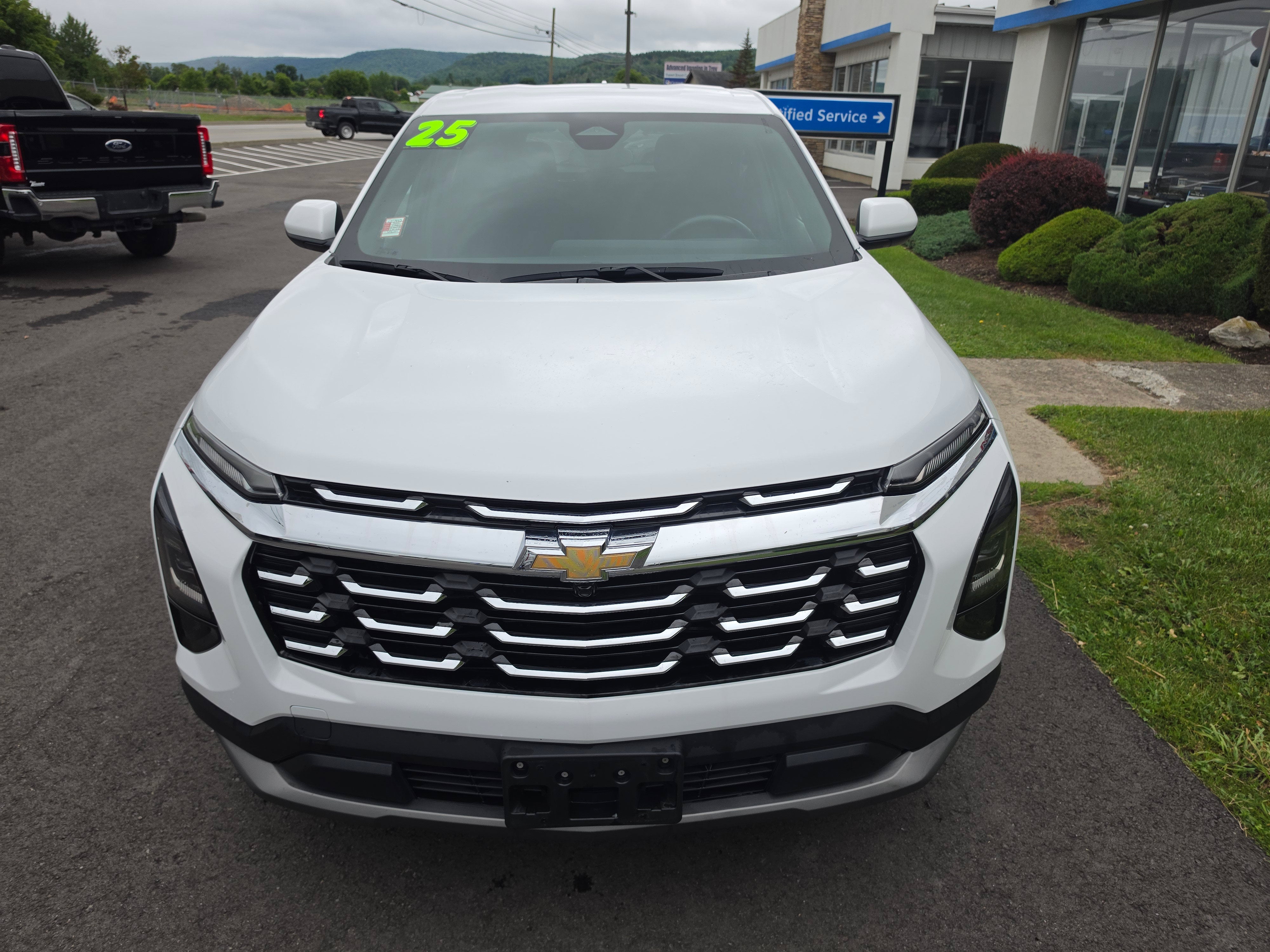 2025 Chevrolet Equinox LT