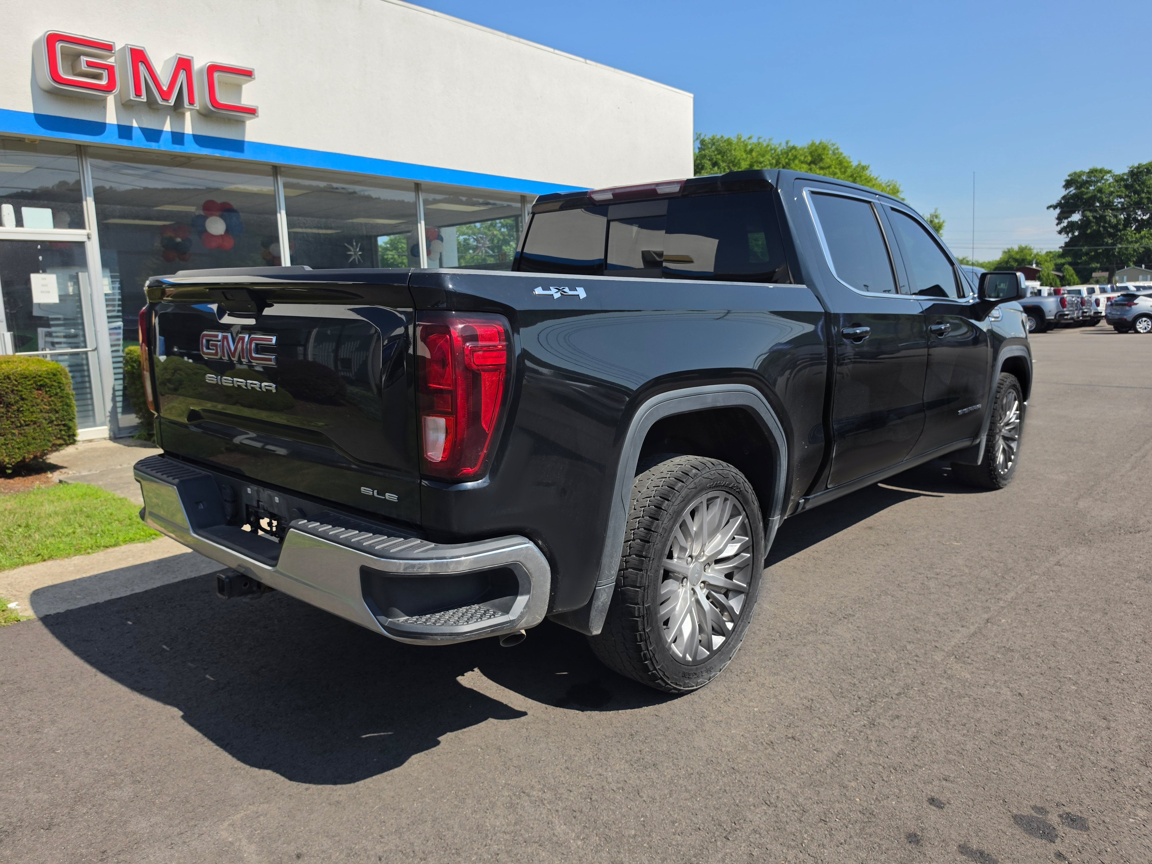 2021 GMC Sierra 1500 SLE