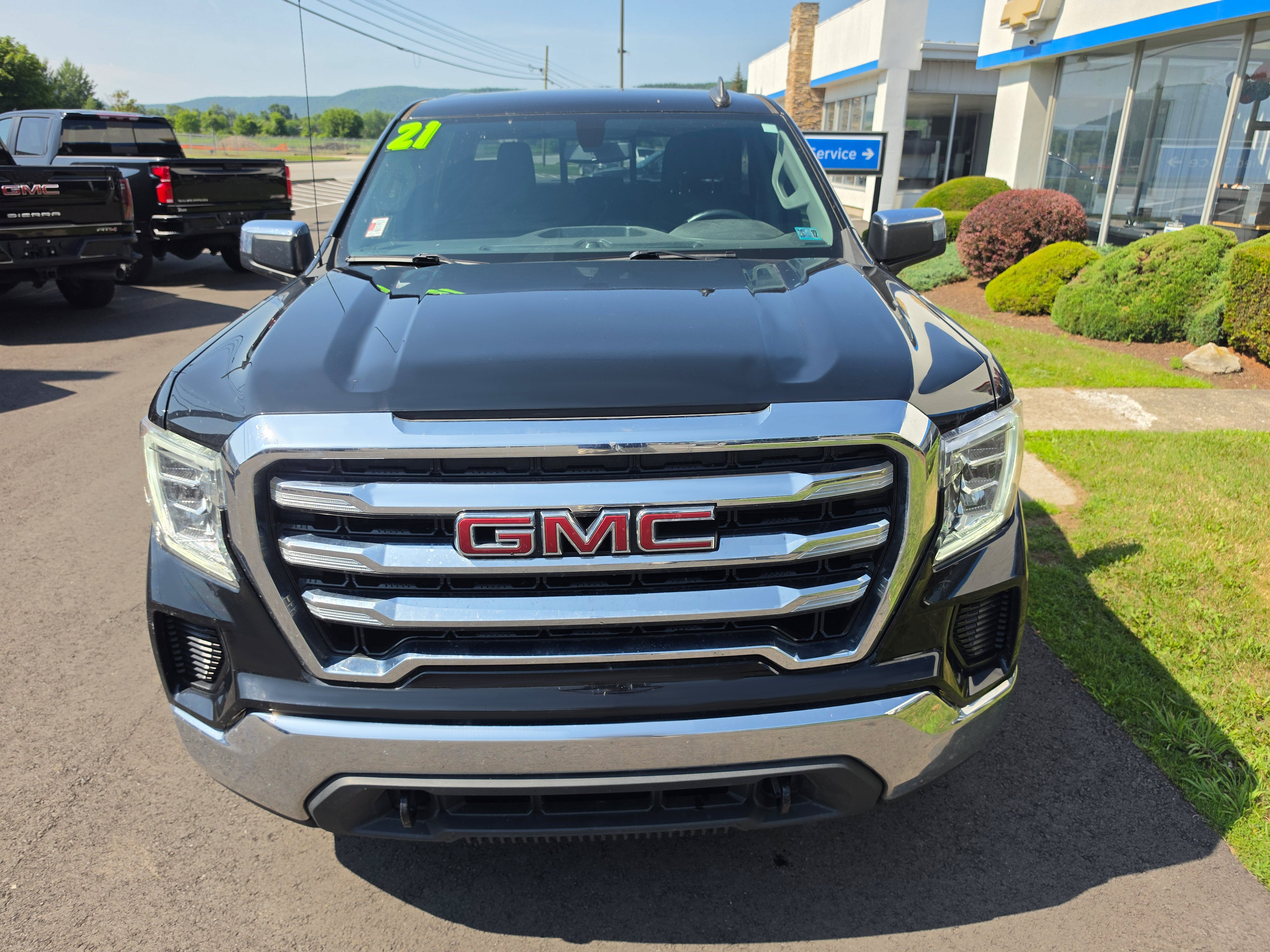 2021 GMC Sierra 1500 SLE