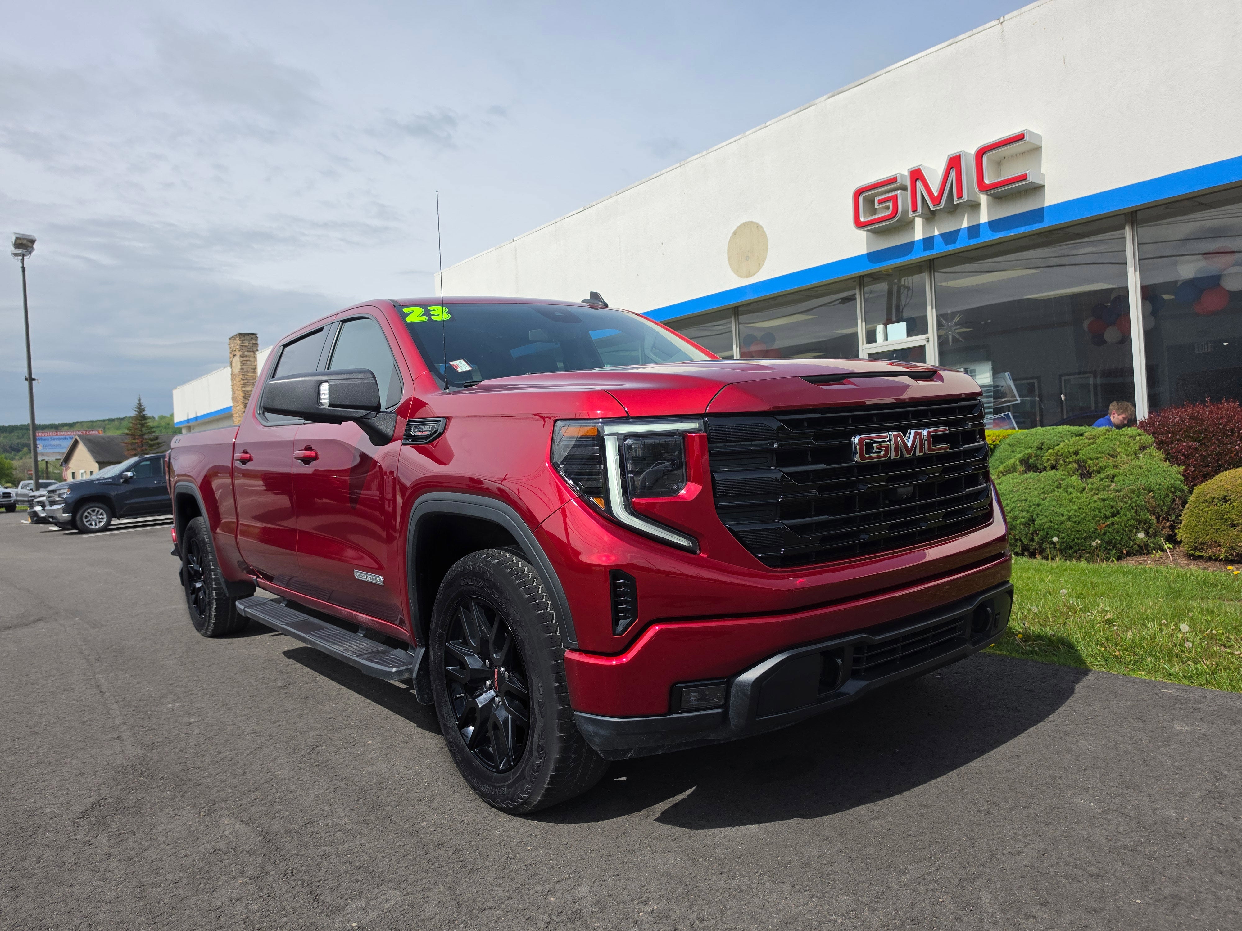 2023 GMC Sierra 1500 Elevation