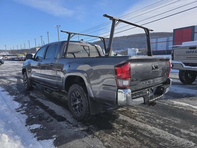 2022 Toyota Tacoma 4WD SR5