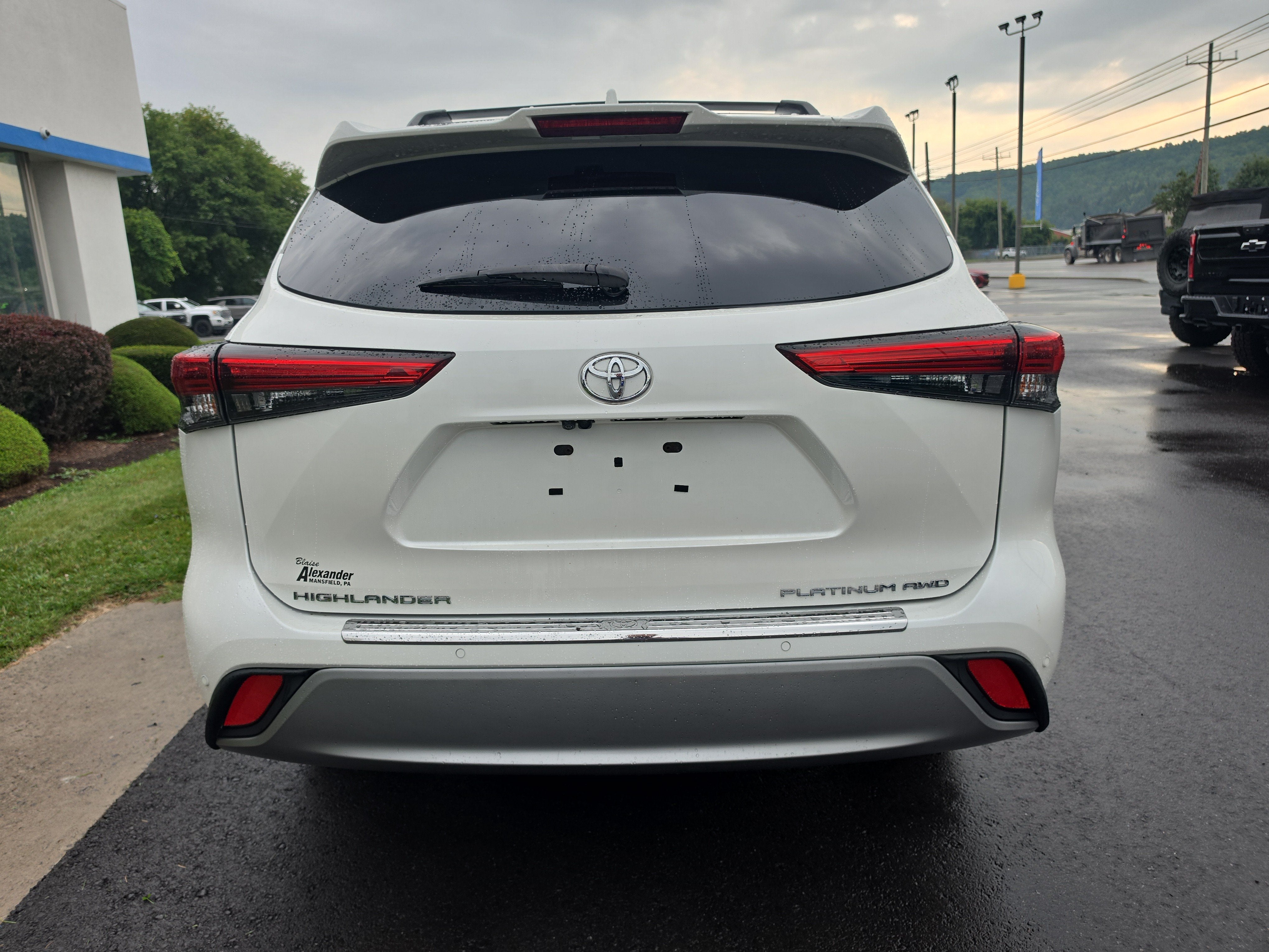 2021 Toyota Highlander Platinum