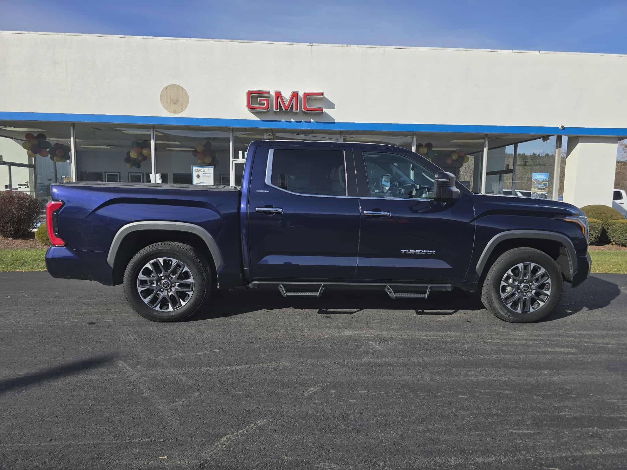 2022 Toyota Tundra 4WD Limited