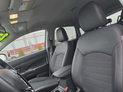 2025 Mitsubishi Outlander Sport S