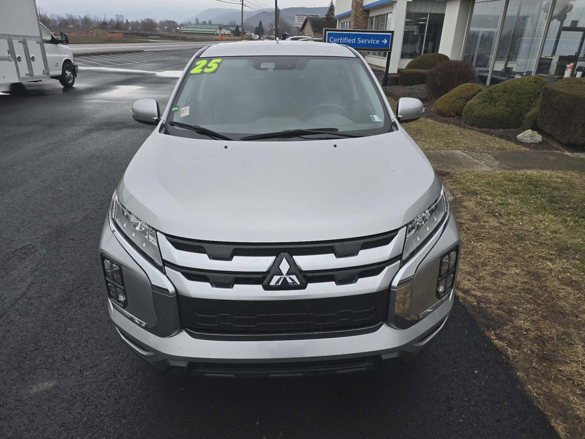 2025 Mitsubishi Outlander Sport S