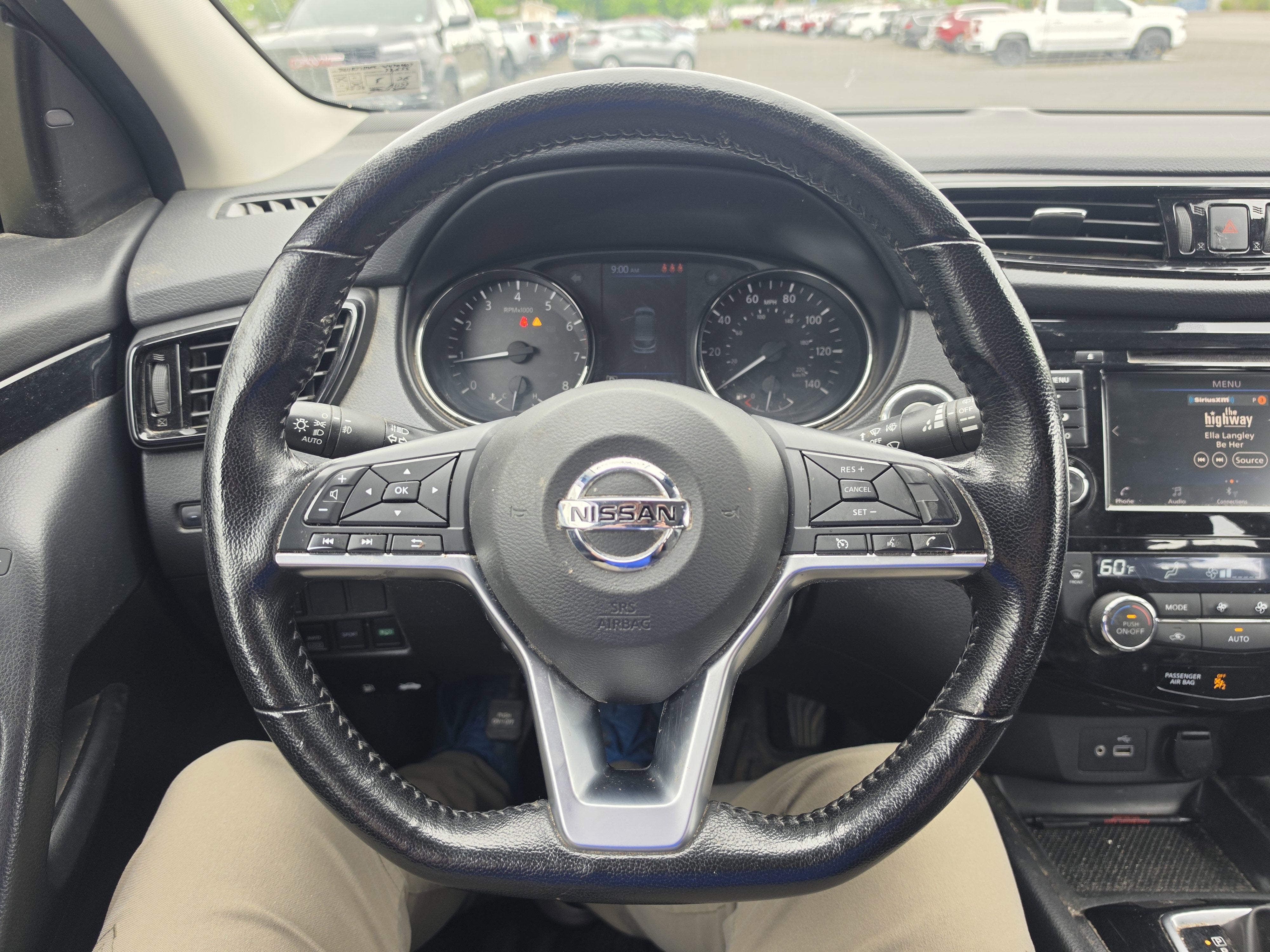 2022 Nissan Rogue Sport SV