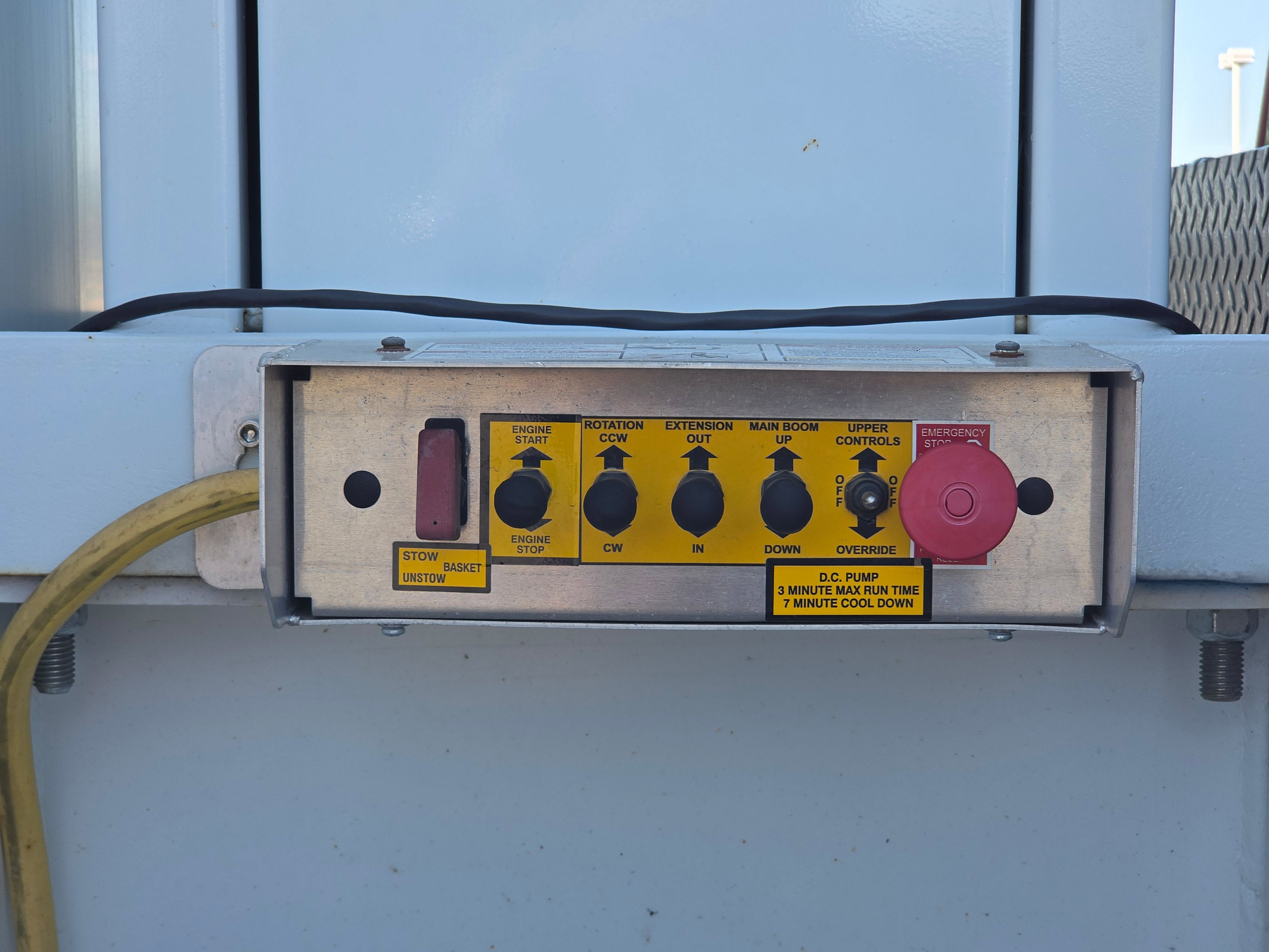 2023 Ford Super Duty F-550 DRW XLT