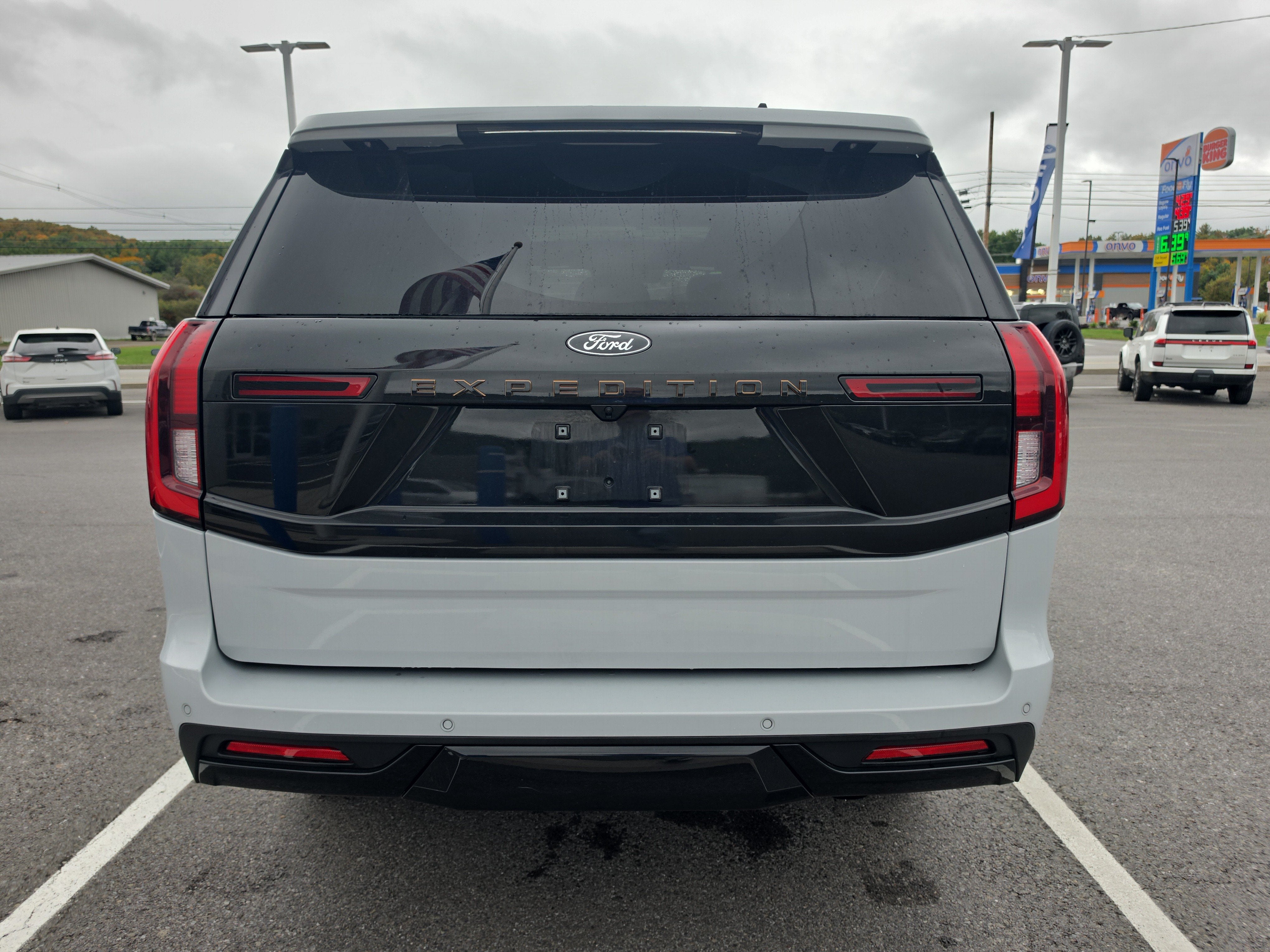 2025 Ford Expedition Tremor