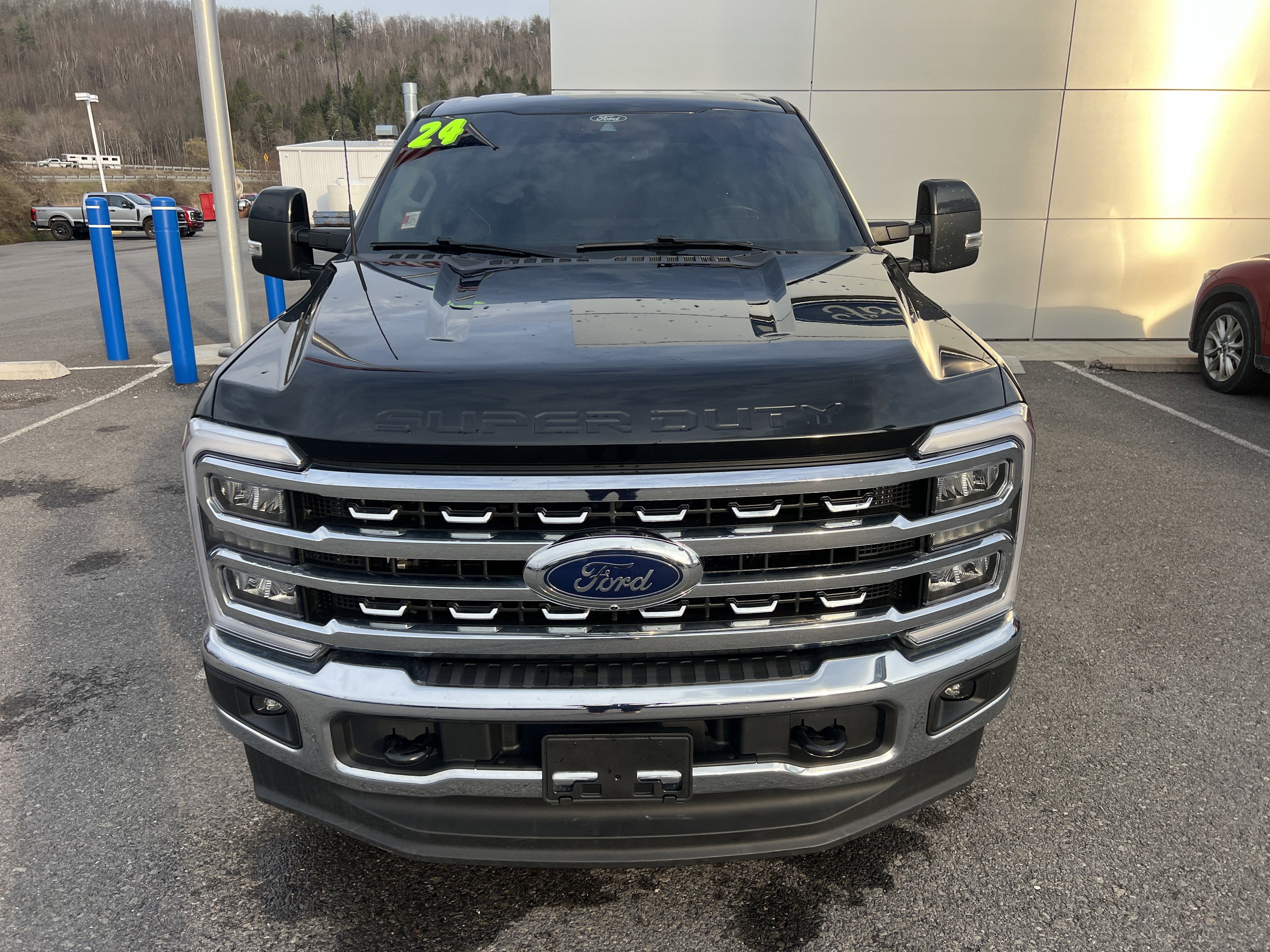 2024 Ford Super Duty F-250 SRW LARIAT