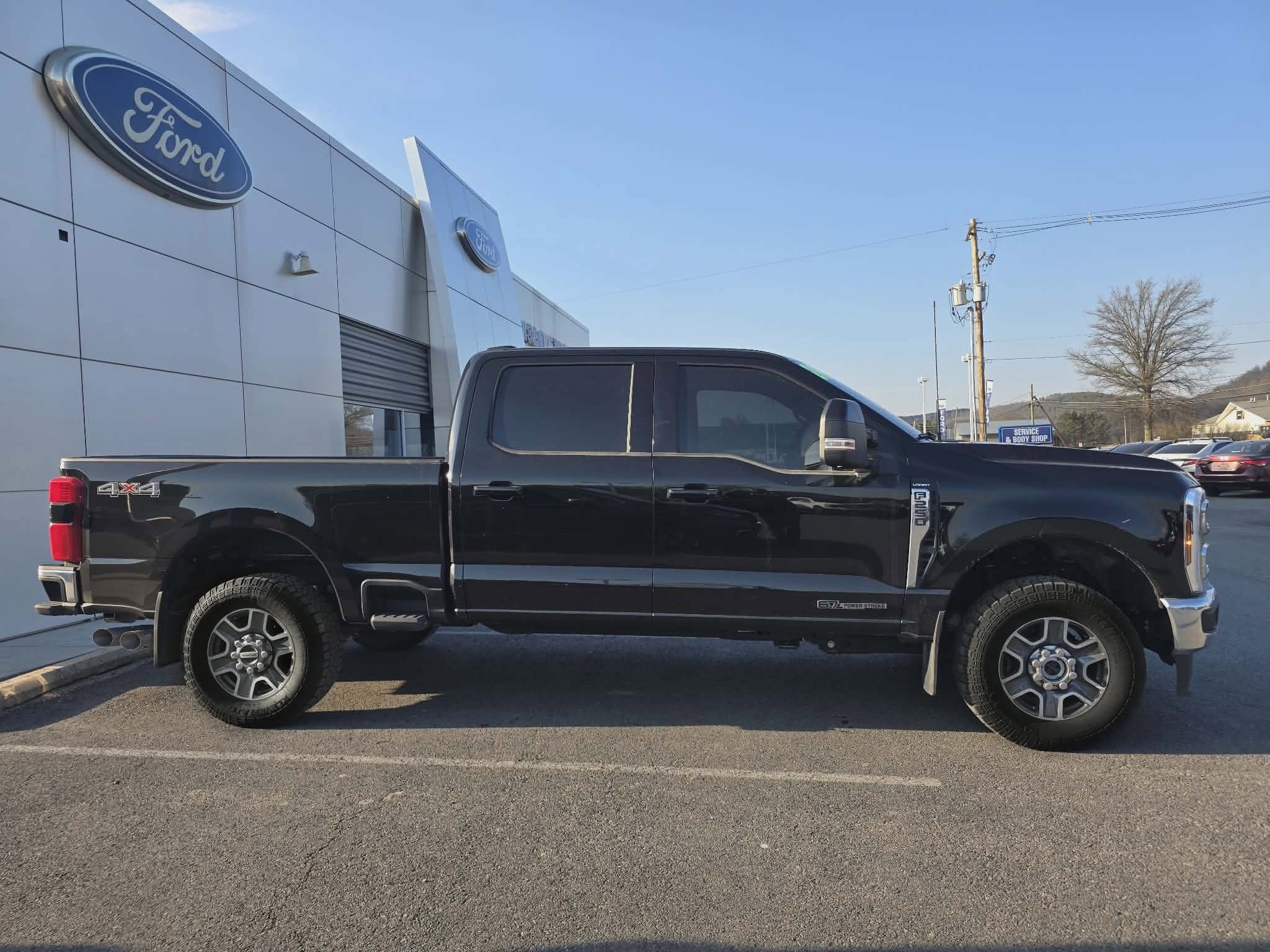 2024 Ford Super Duty F-250 SRW LARIAT