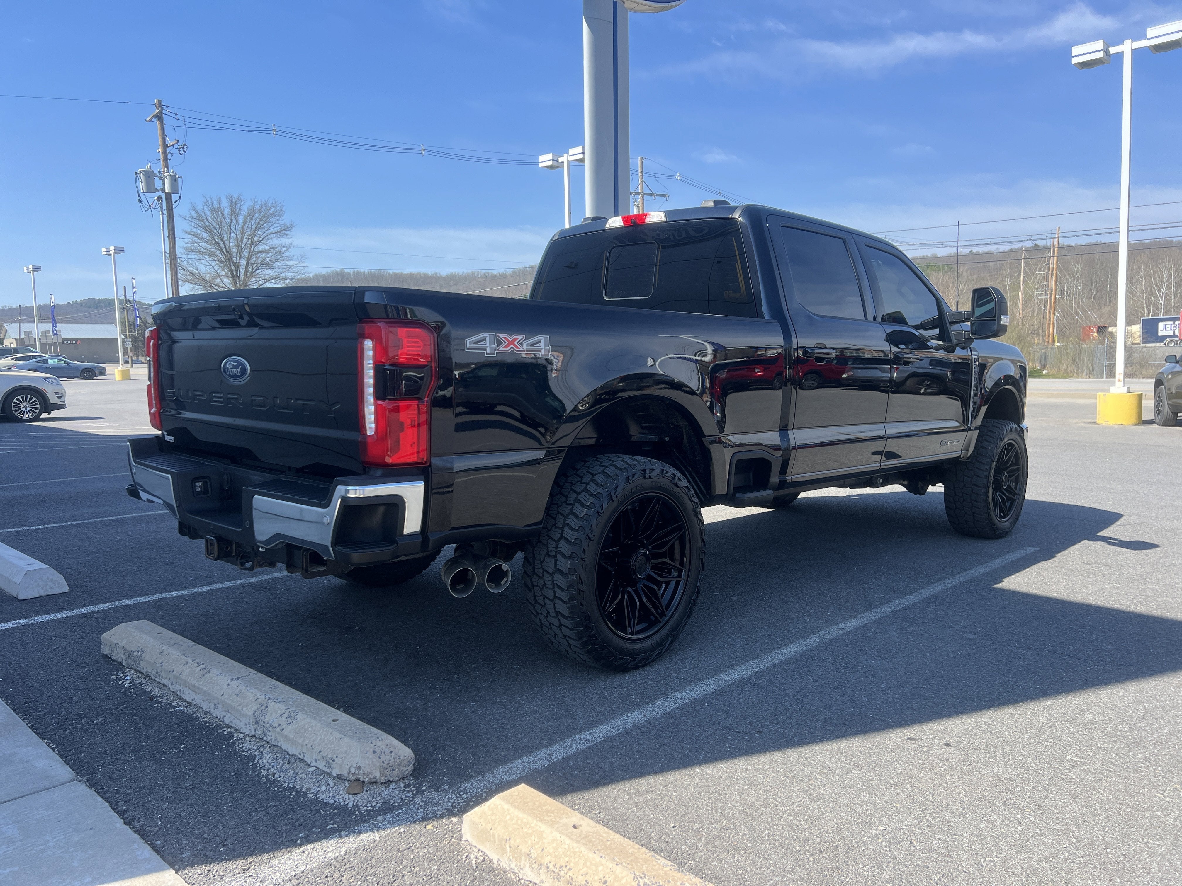 2024 Ford Super Duty F-250 SRW LARIAT