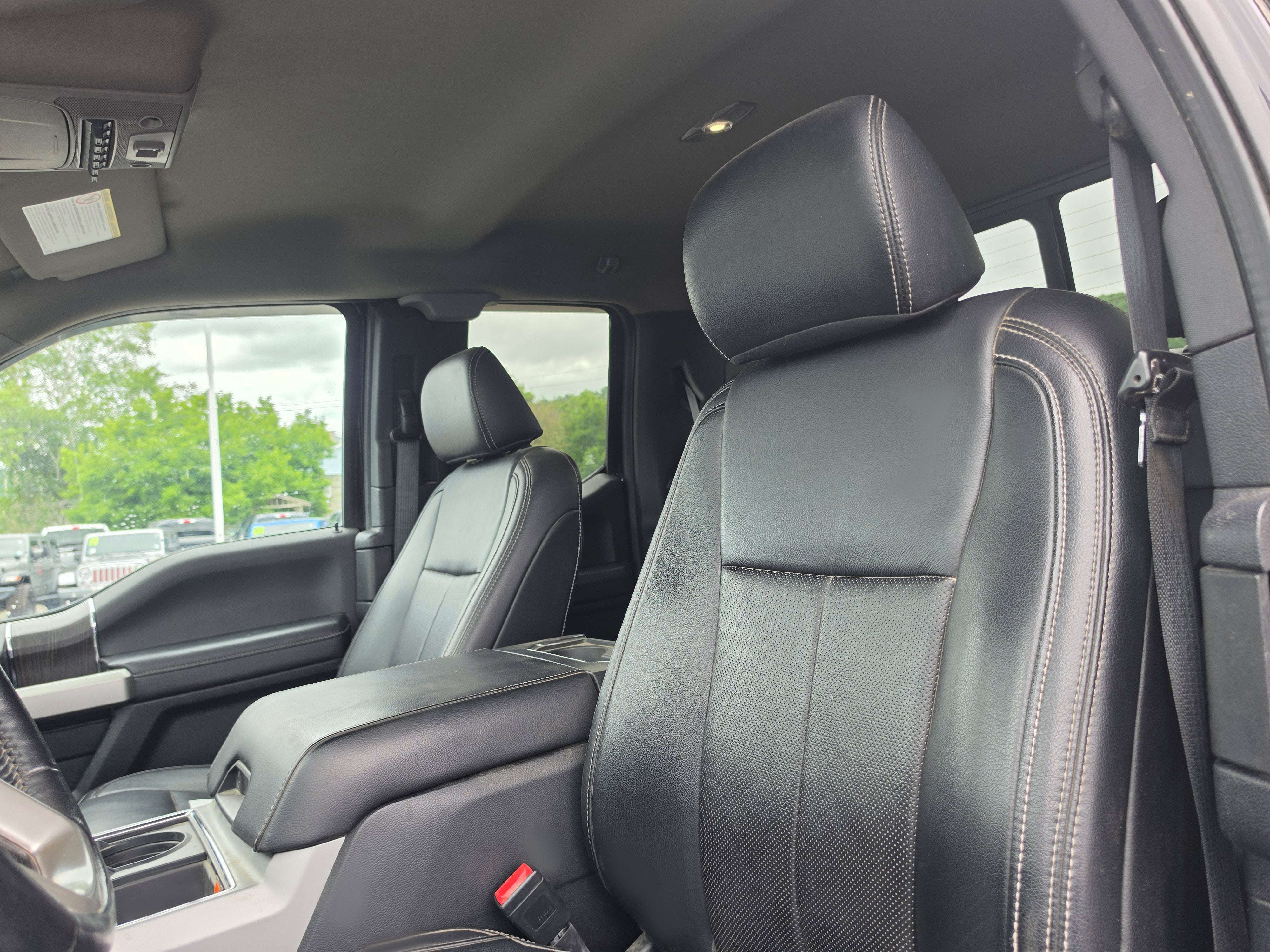 2021 Ford Super Duty F-250 SRW LARIAT