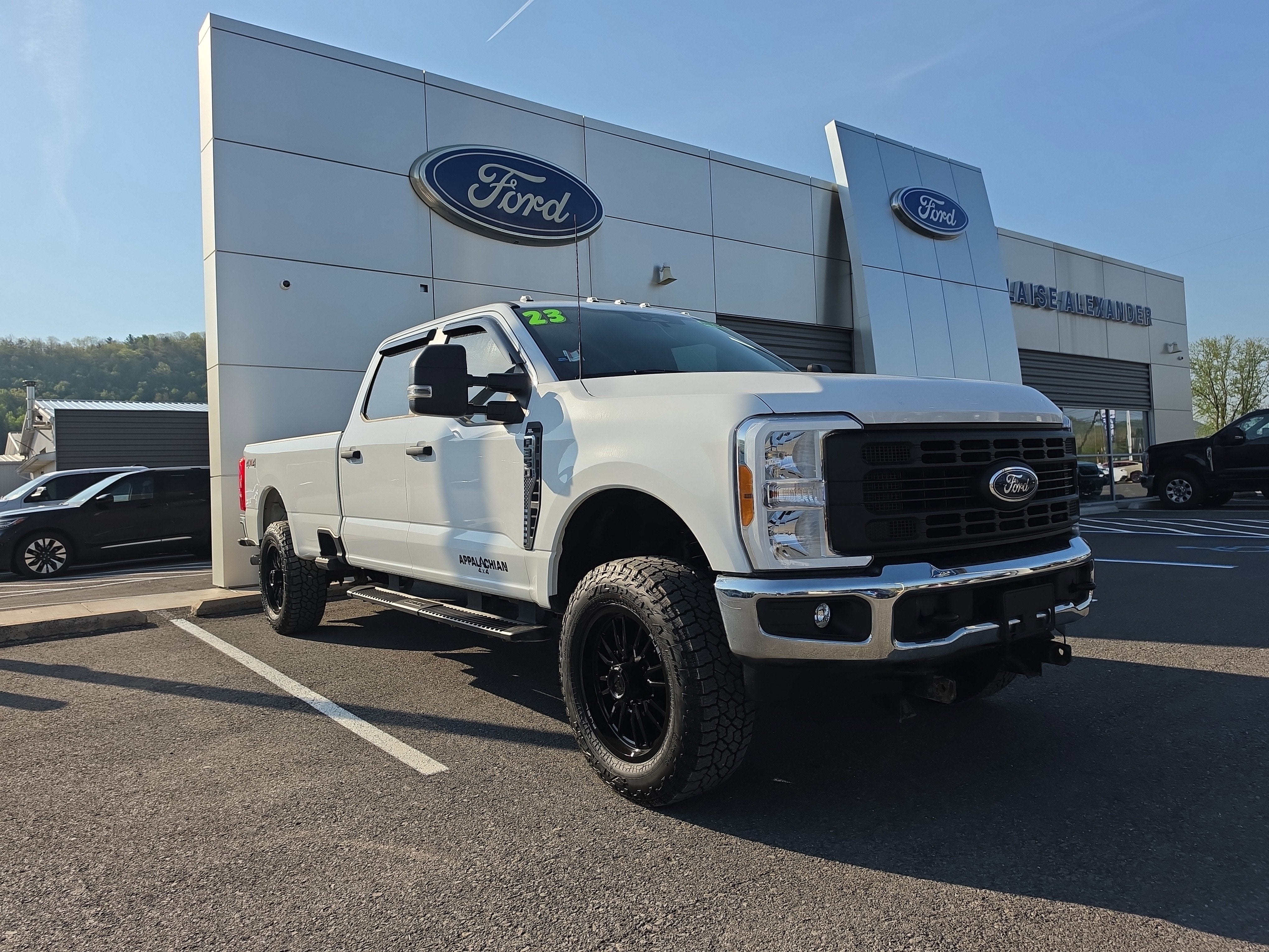 2023 Ford Super Duty F-350 SRW XL