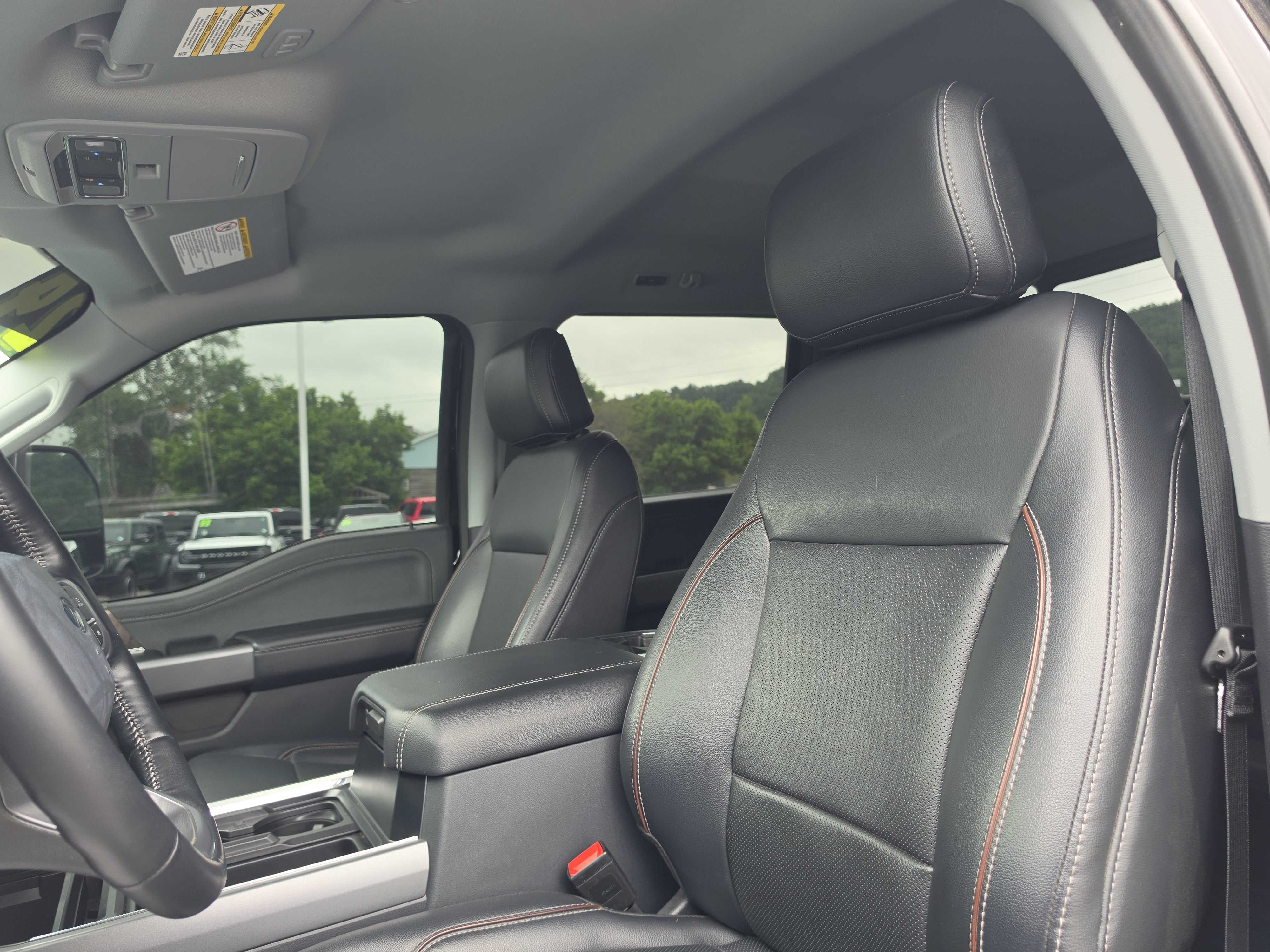 2023 Ford Super Duty F-350 SRW LARIAT