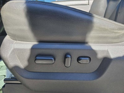 2012 Ford Super Duty F-350 SRW Lariat