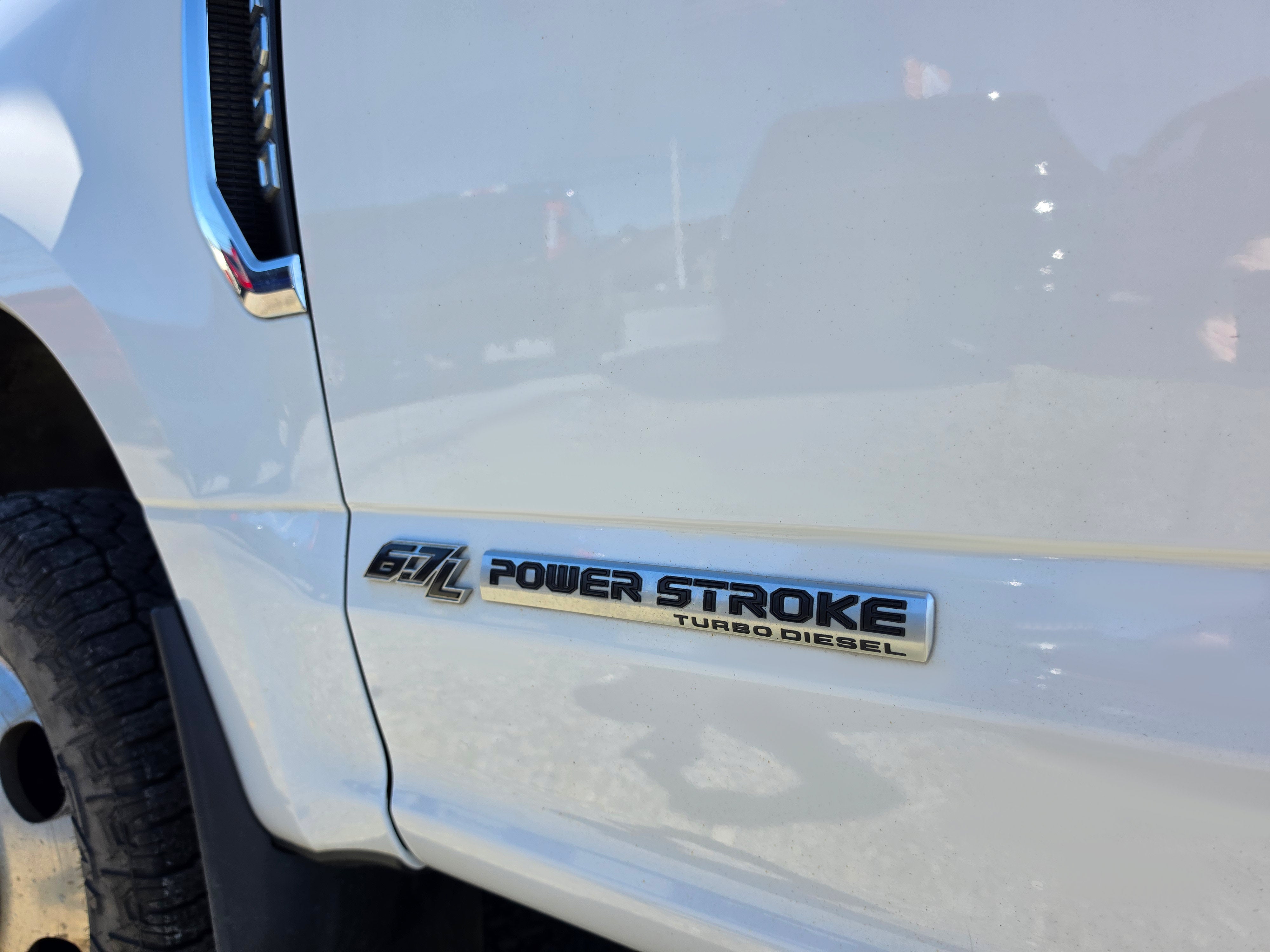 2019 Ford Super Duty F-350 DRW LARIAT