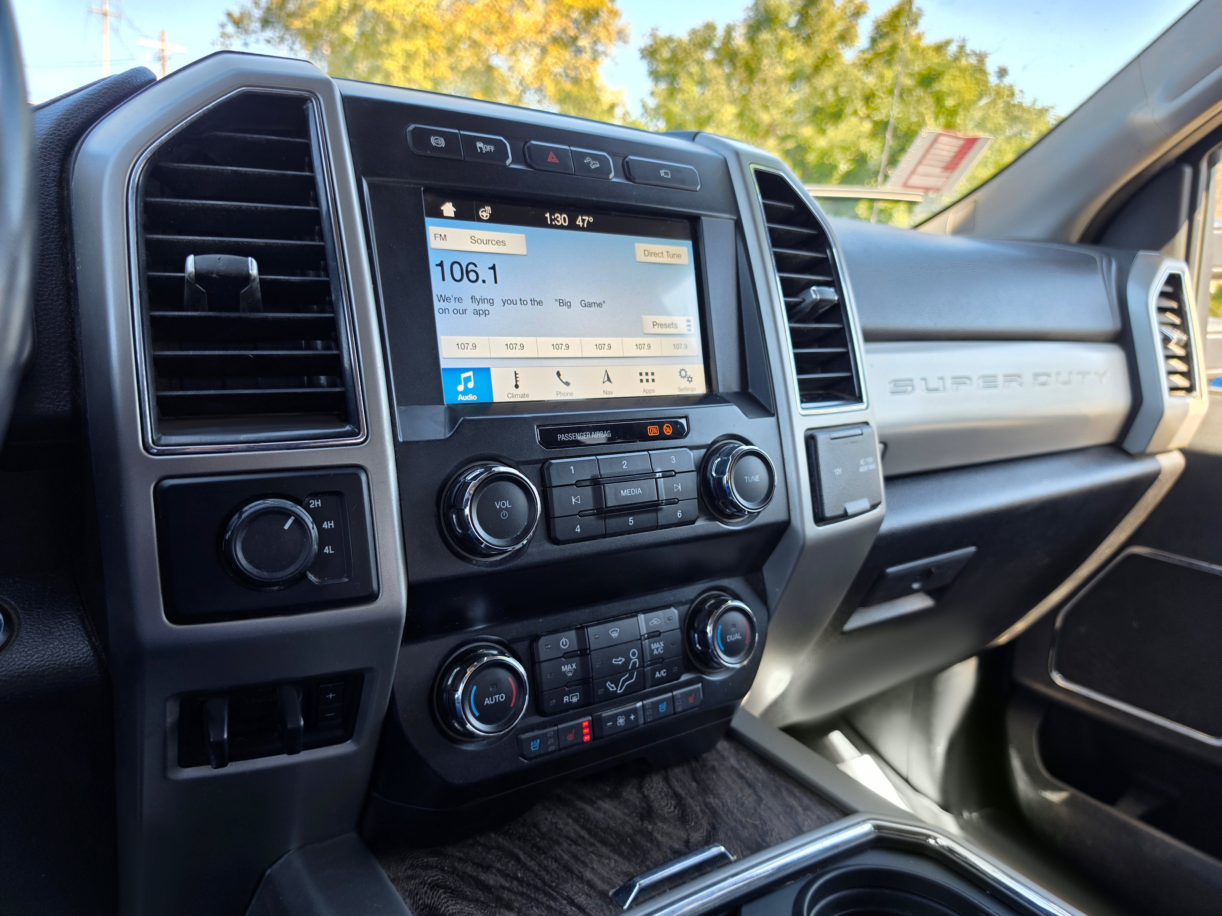 2019 Ford Super Duty F-350 DRW LARIAT