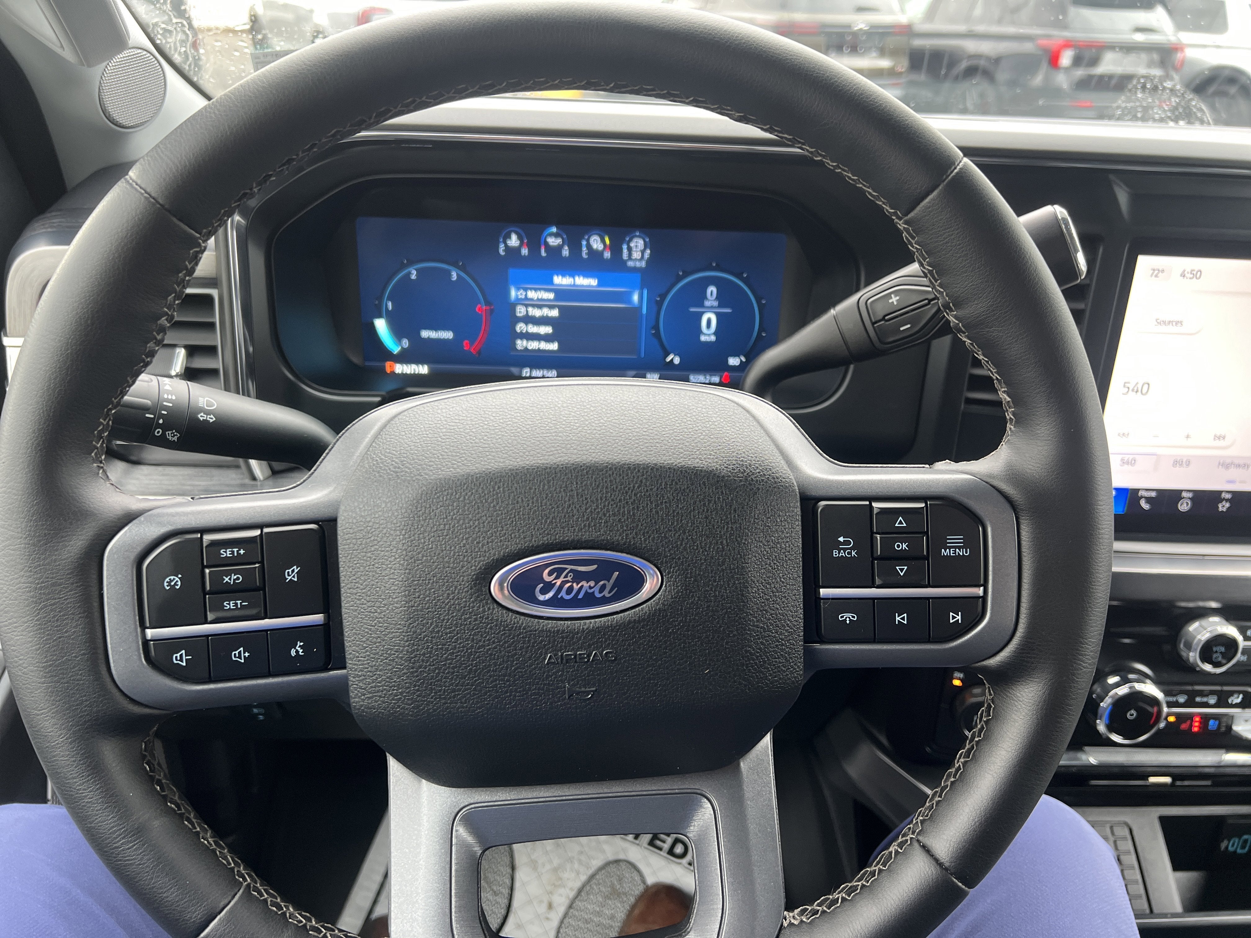 2025 Ford Super Duty F-350 DRW LARIAT