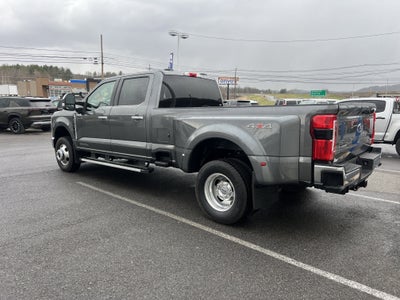 2025 Ford Super Duty F-350 DRW LARIAT