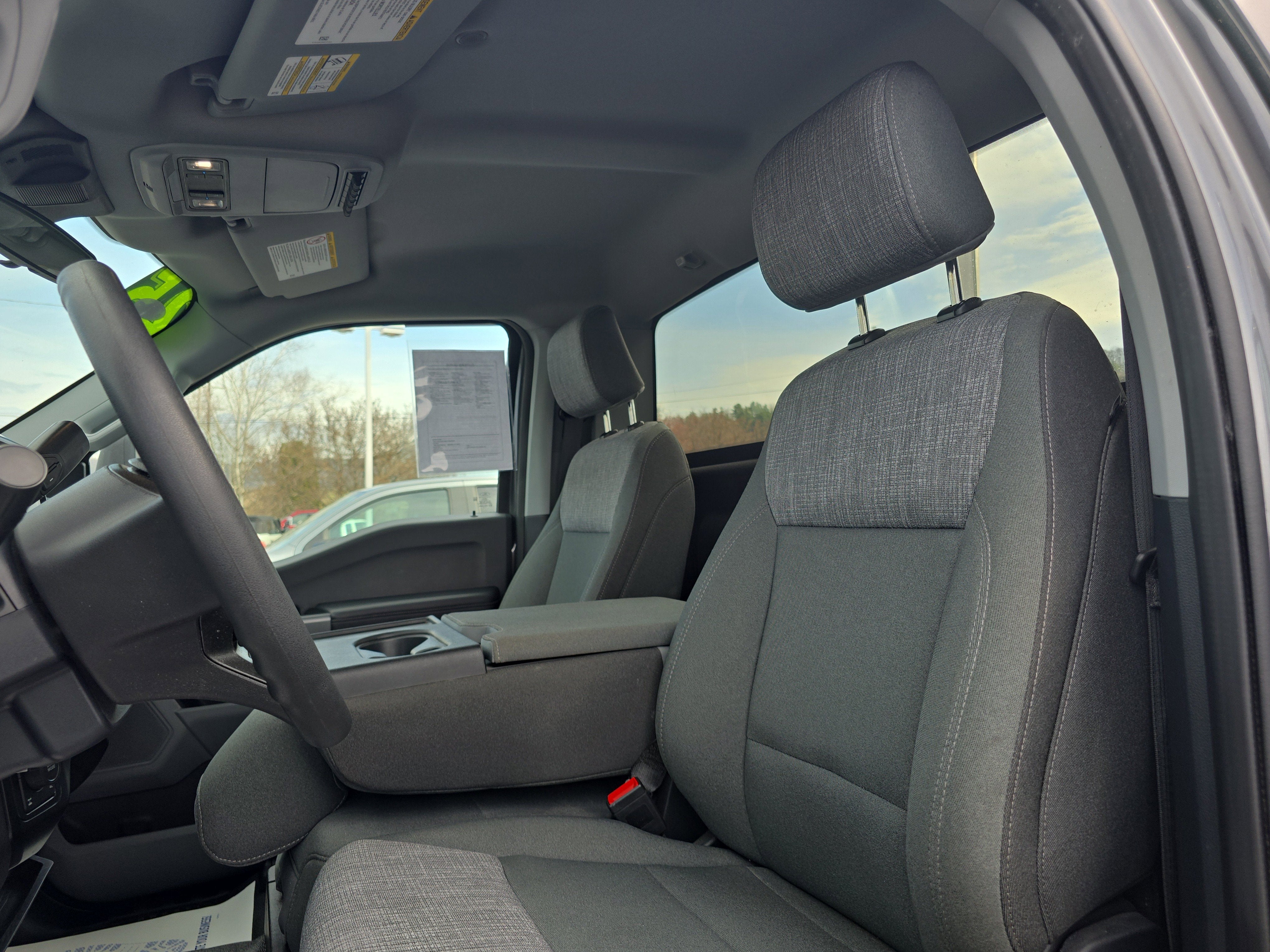 2025 Ford Super Duty F-350 SRW XLT