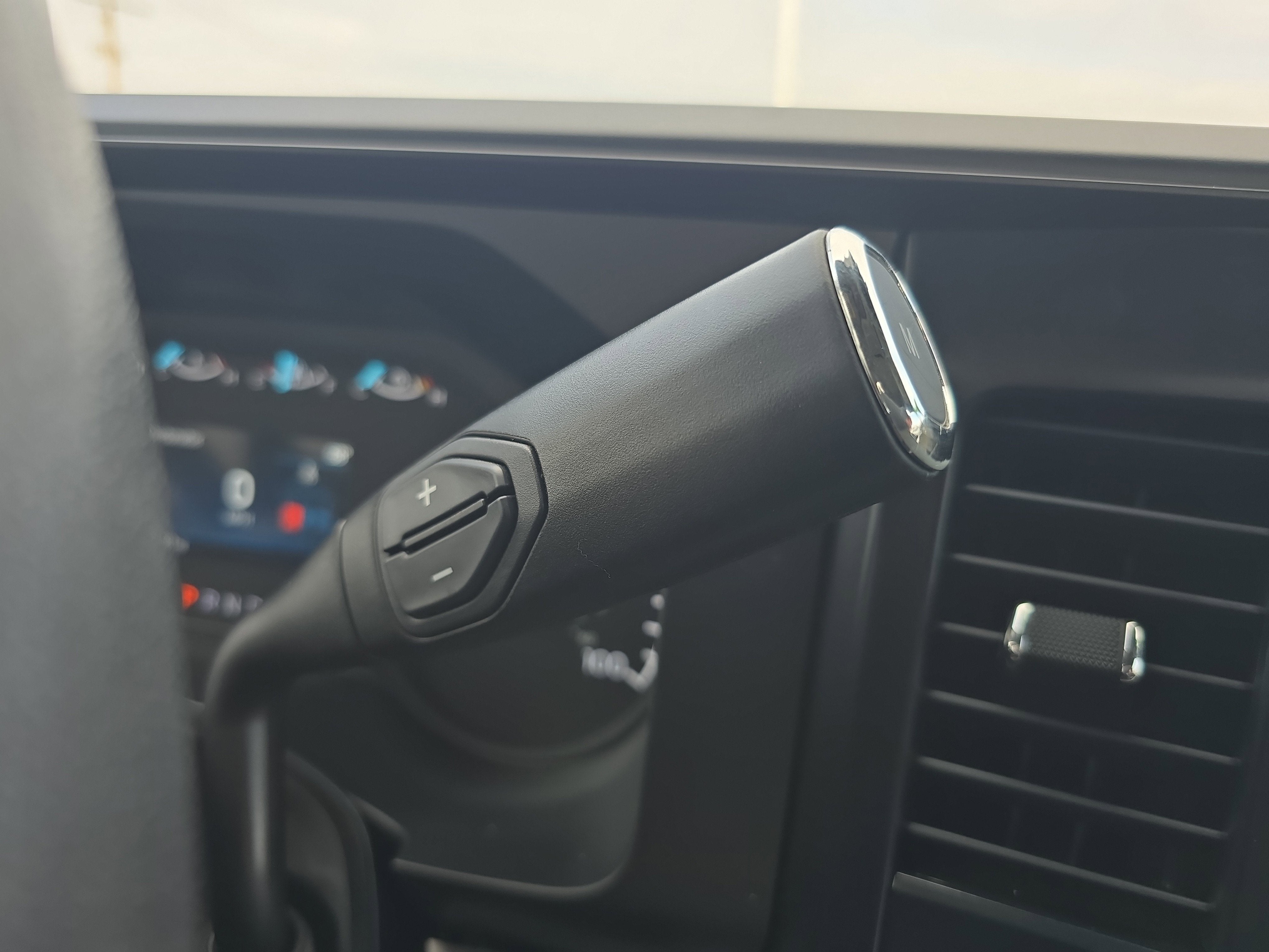 2025 Ford Super Duty F-350 SRW XLT