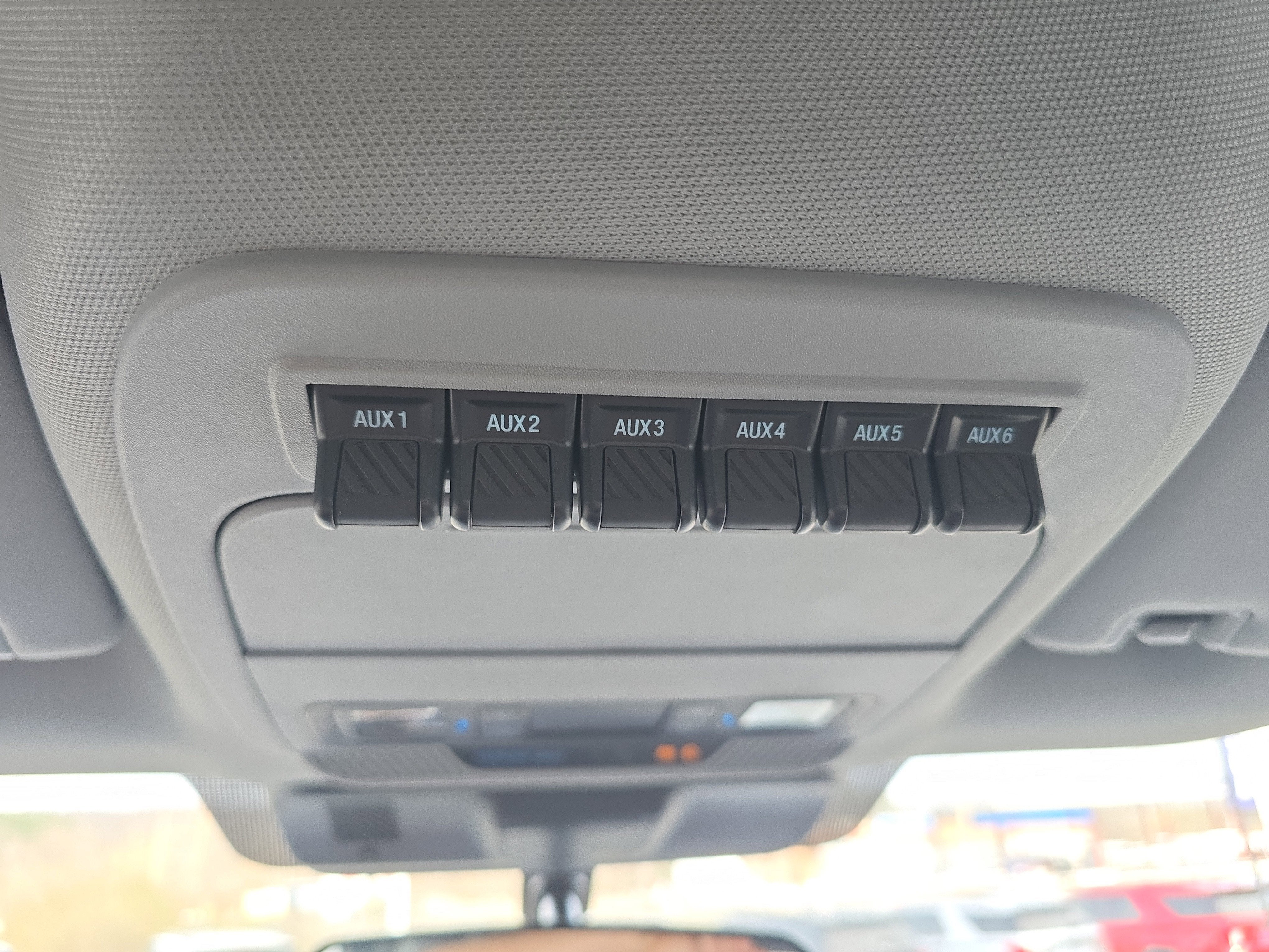 2025 Ford Super Duty F-350 SRW XLT