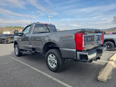 2025 Ford Super Duty F-350 SRW XLT