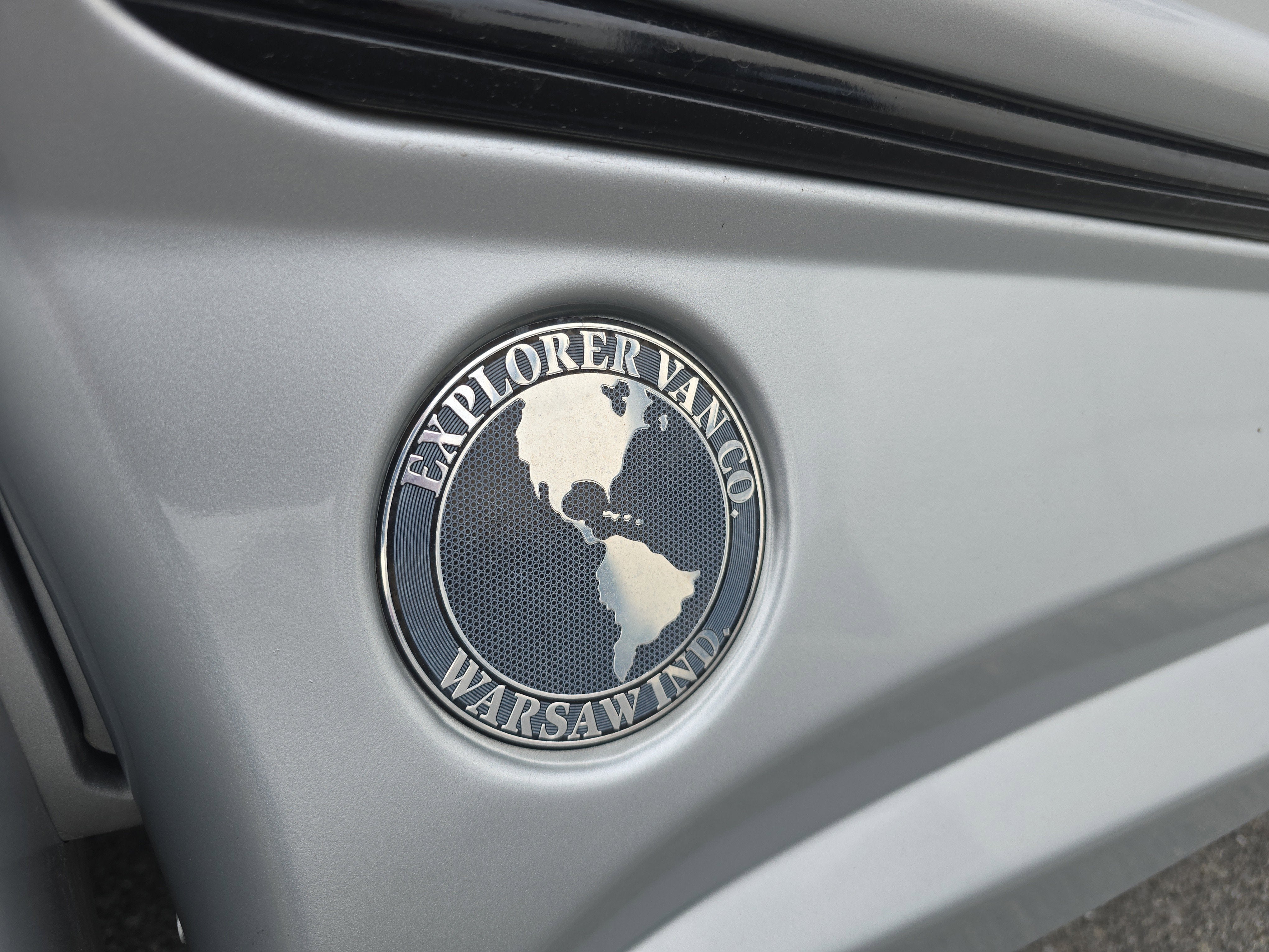 2021 Chevrolet Express Passenger LS